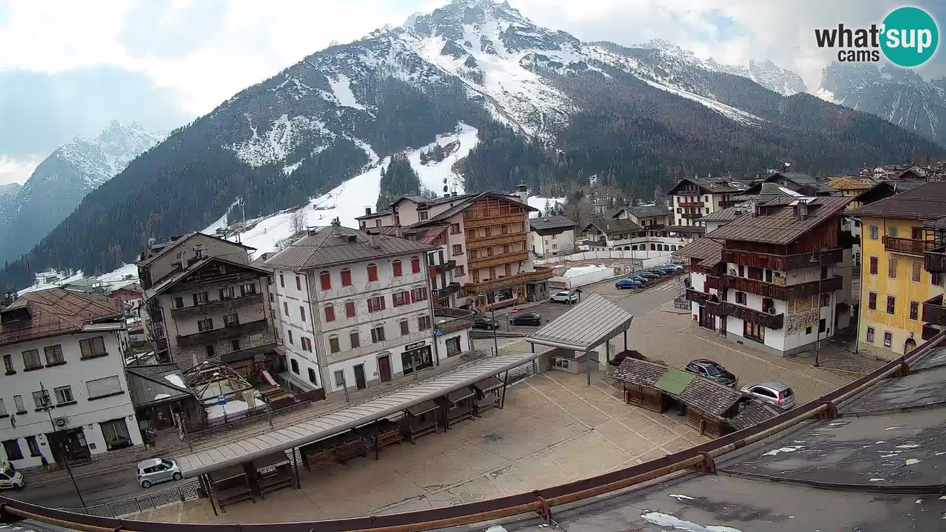 Hauptplatz von Forni di Sopra