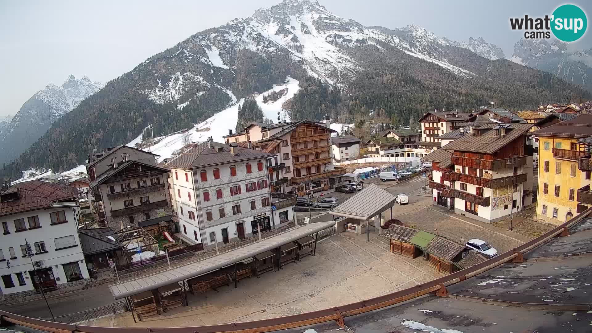 Hauptplatz von Forni di Sopra