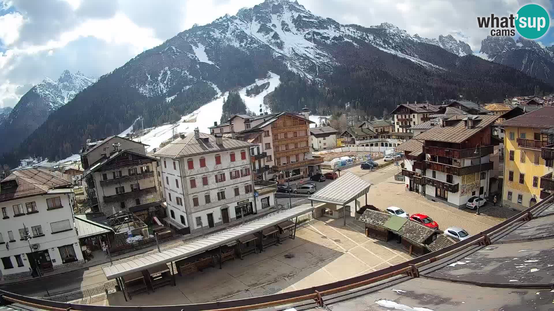 Hauptplatz von Forni di Sopra