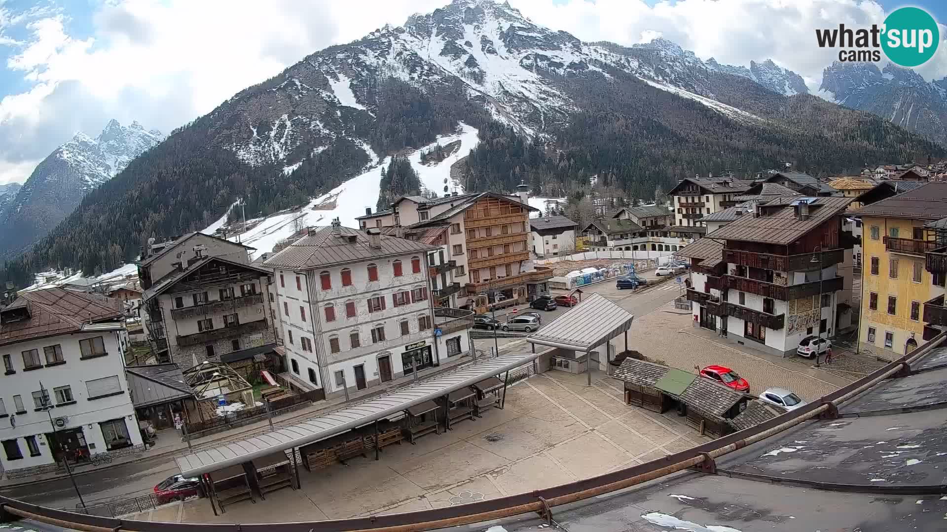 Hauptplatz von Forni di Sopra