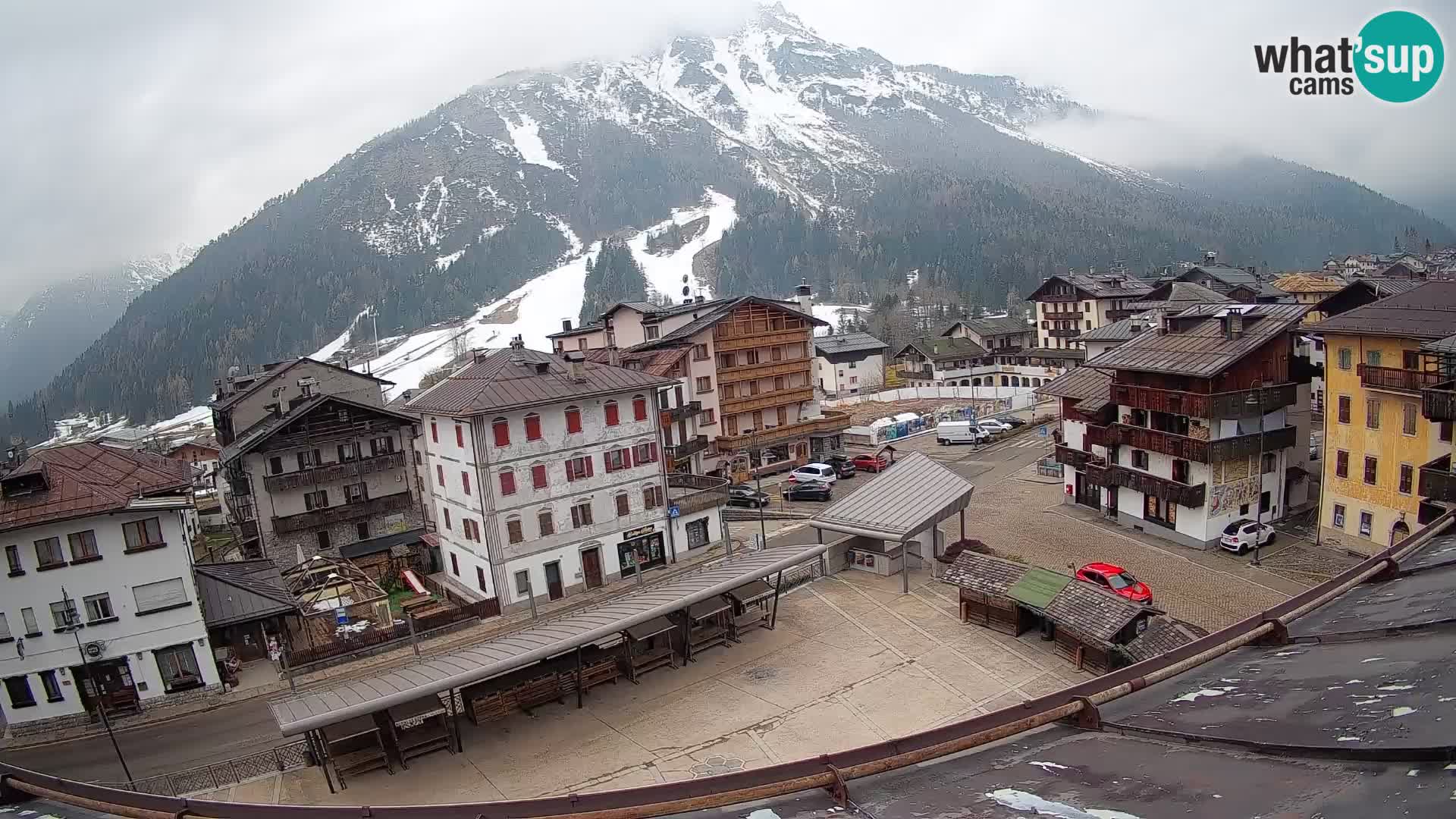 Forni di Sopra main square