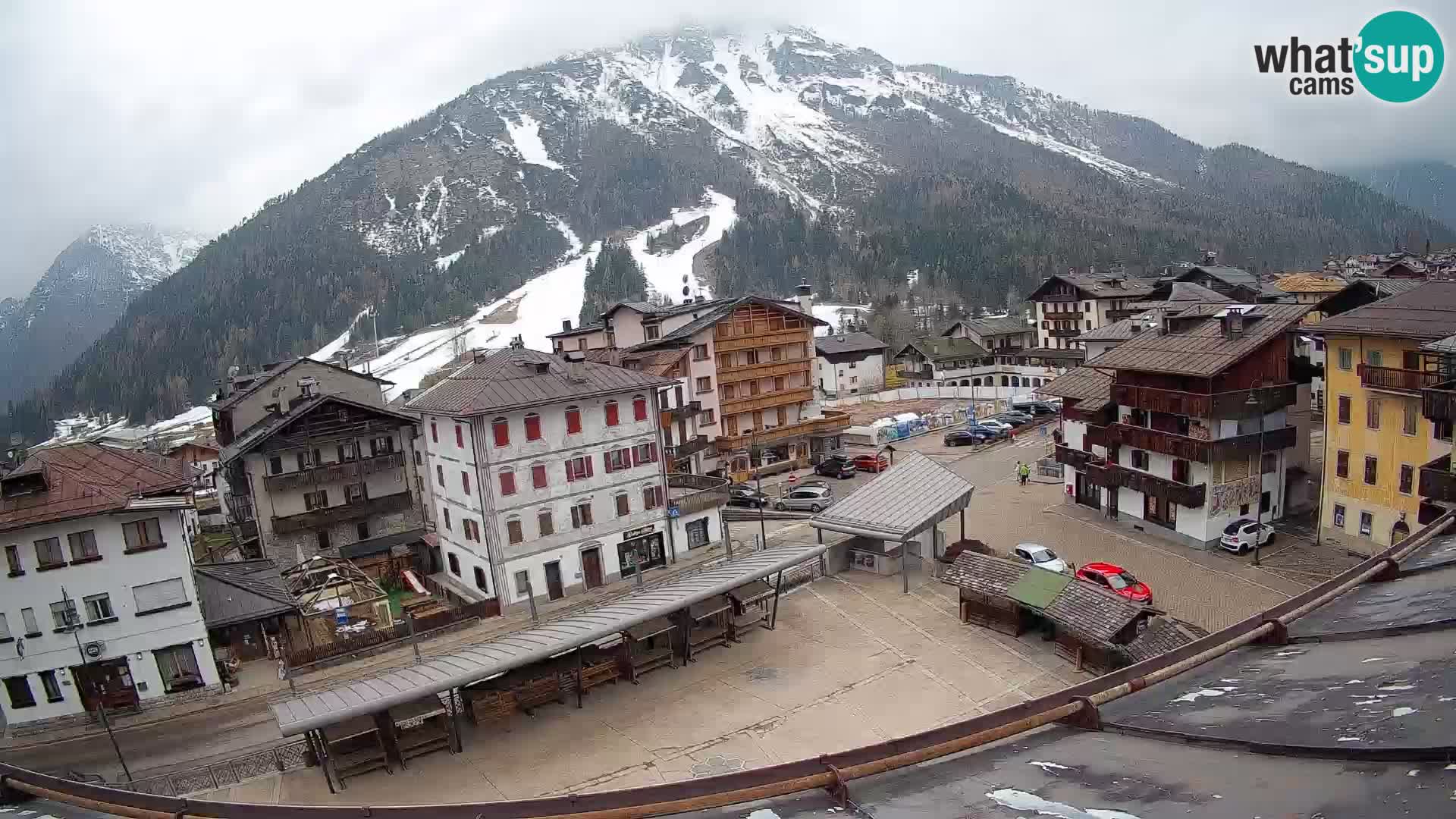 Hauptplatz von Forni di Sopra