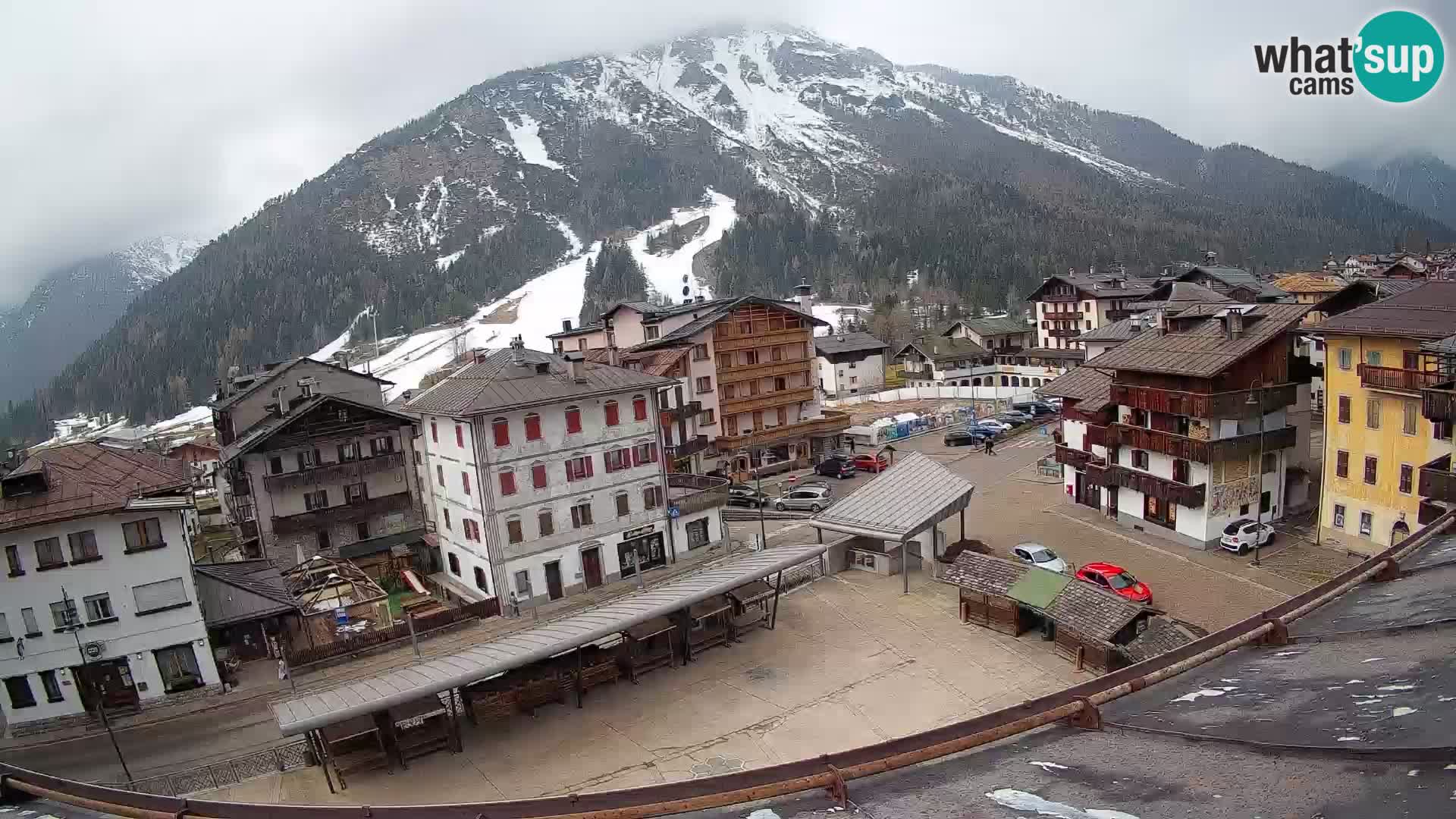 Hauptplatz von Forni di Sopra