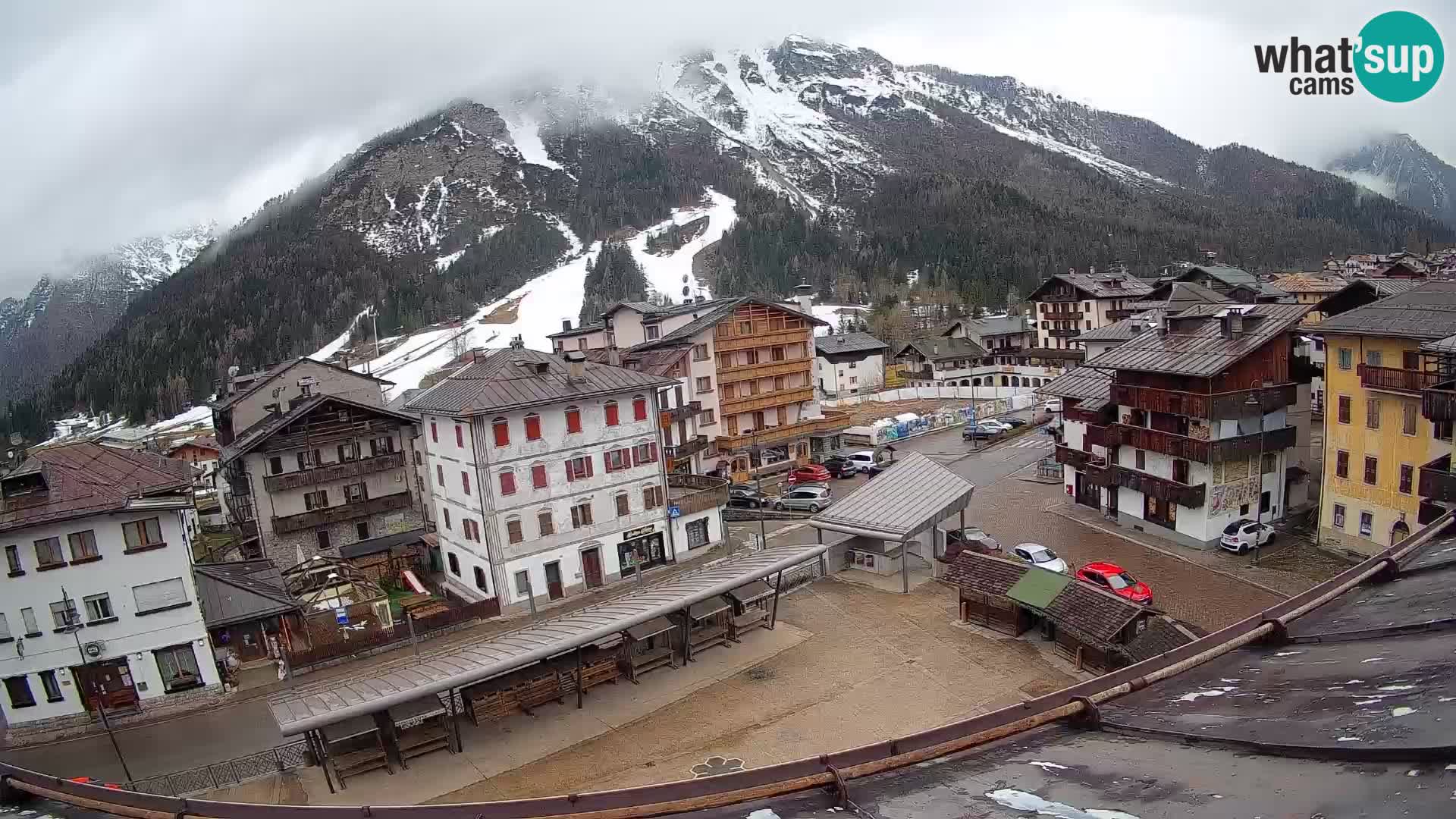 Hauptplatz von Forni di Sopra