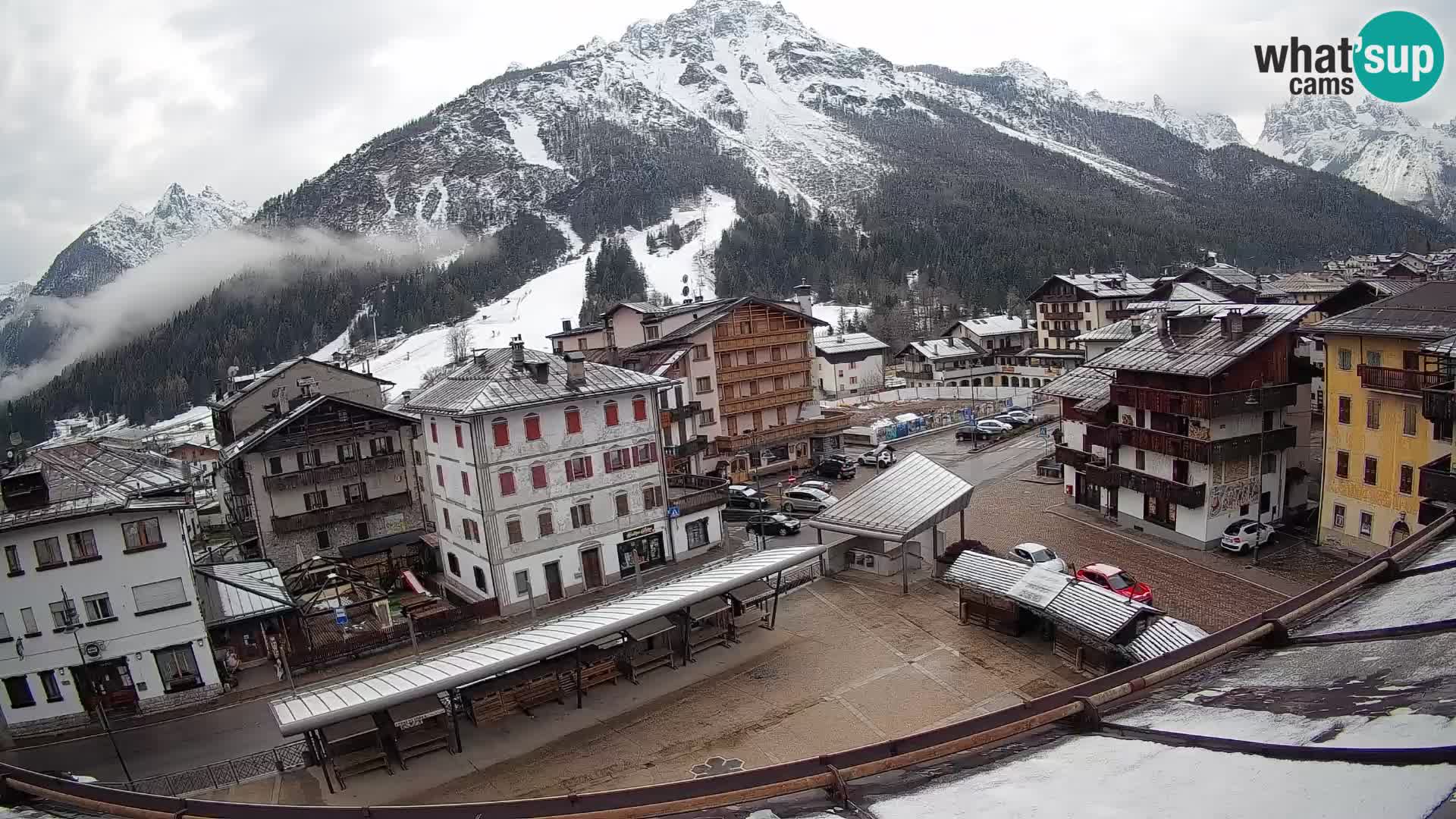 Hauptplatz von Forni di Sopra