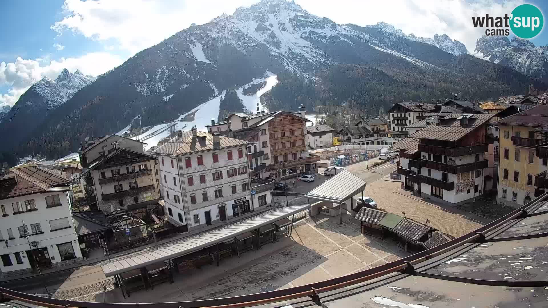 Hauptplatz von Forni di Sopra