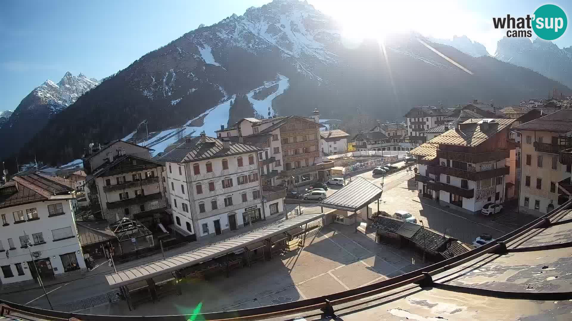 Piazza centrale di Forni di Sopra