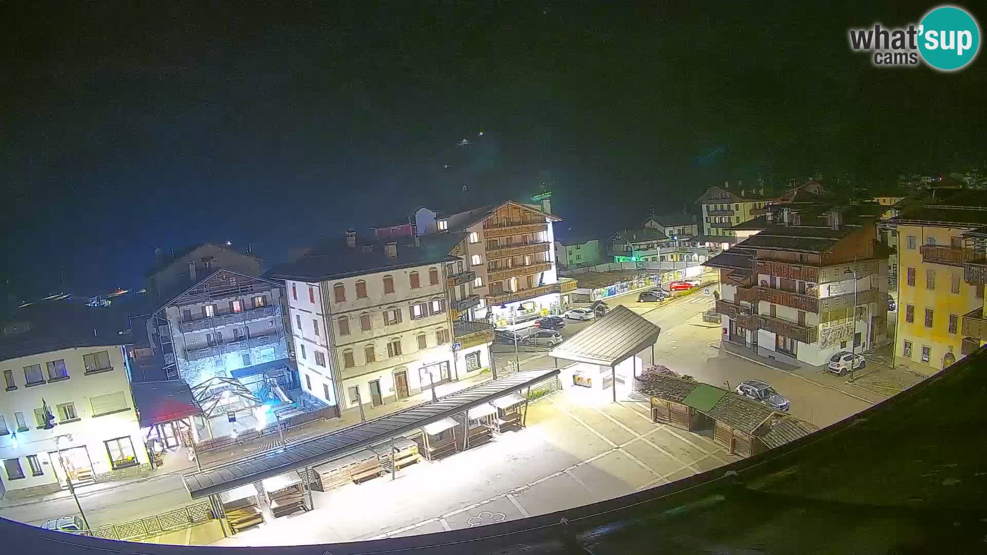 Hauptplatz von Forni di Sopra