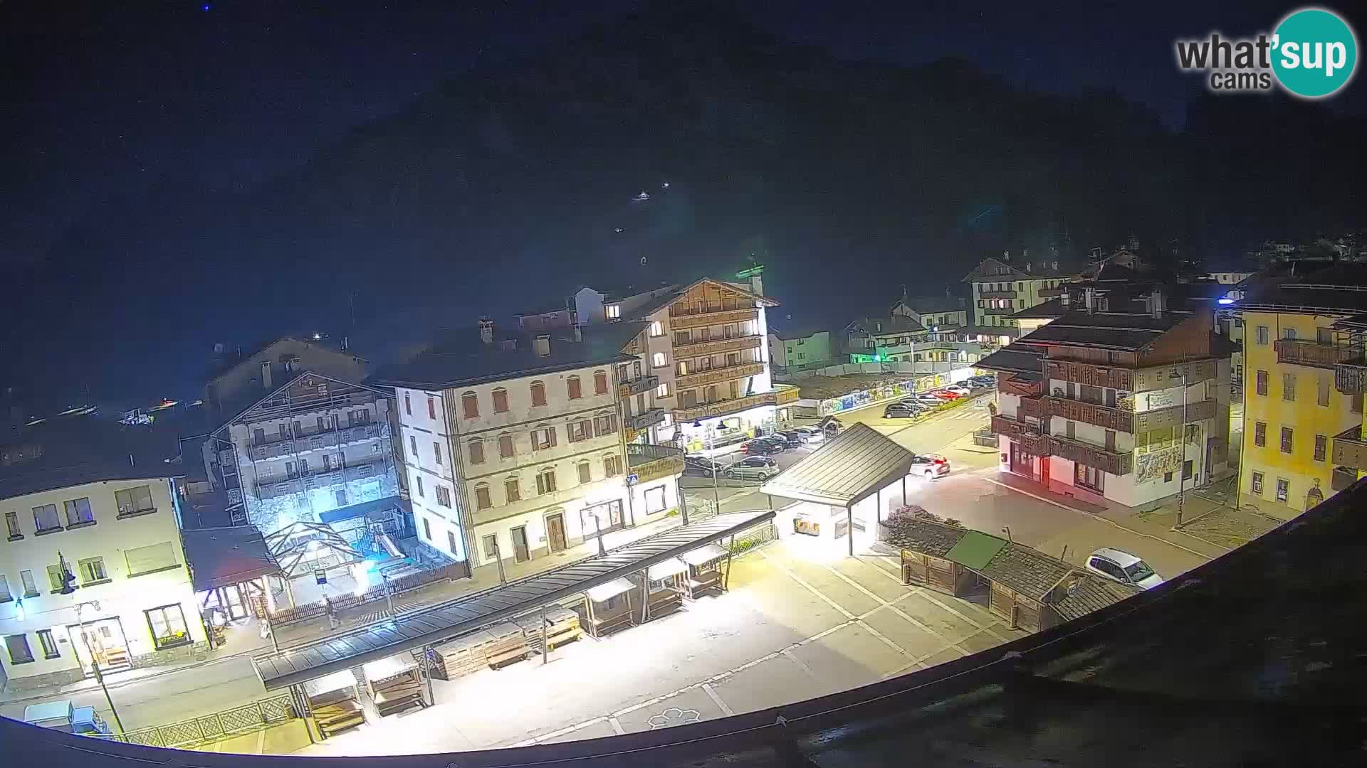 Hauptplatz von Forni di Sopra