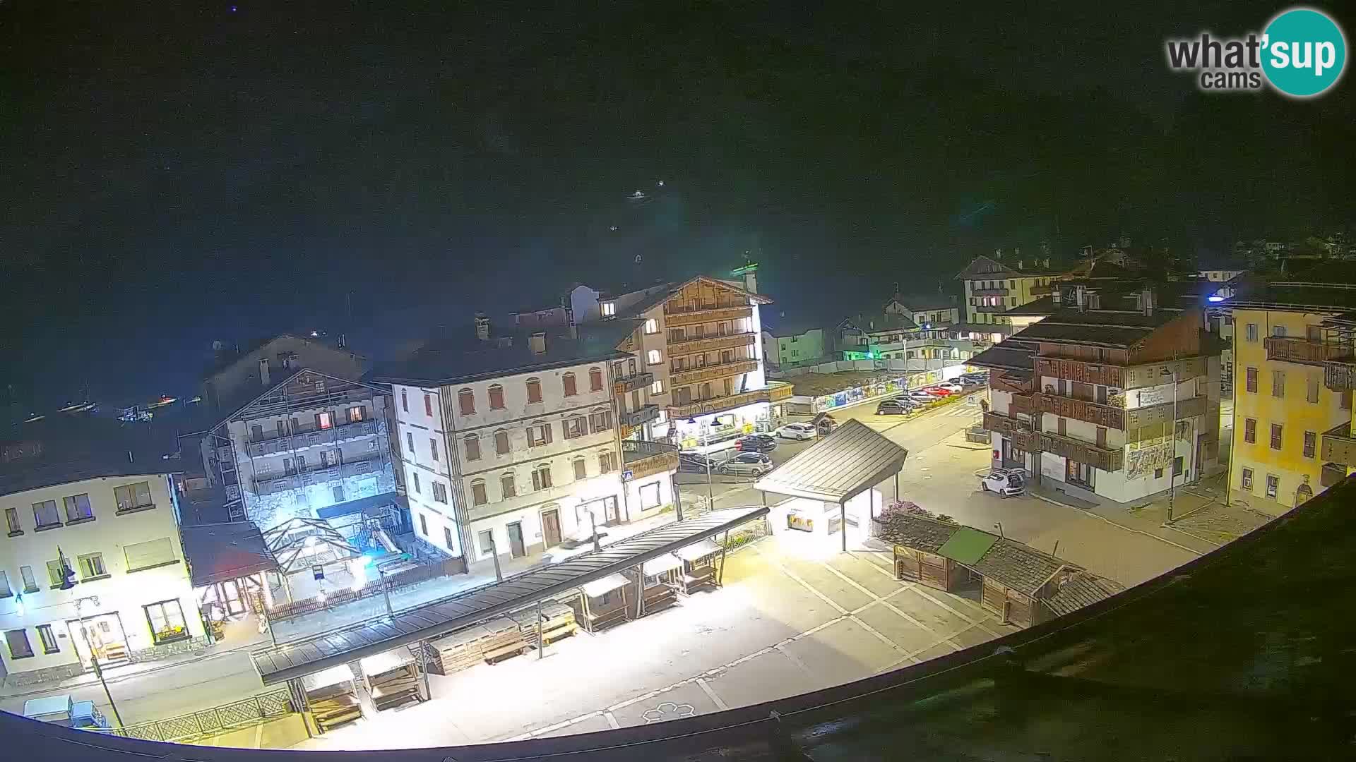 Hauptplatz von Forni di Sopra