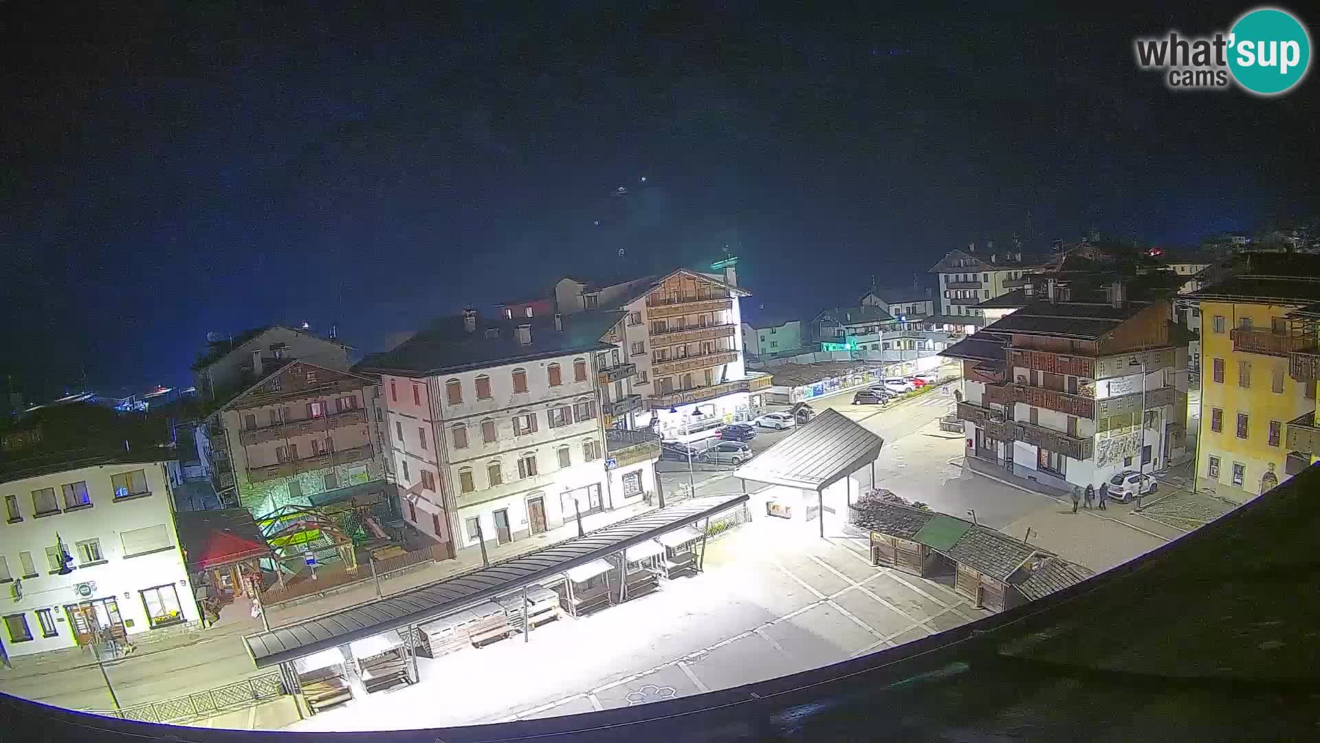 Hauptplatz von Forni di Sopra