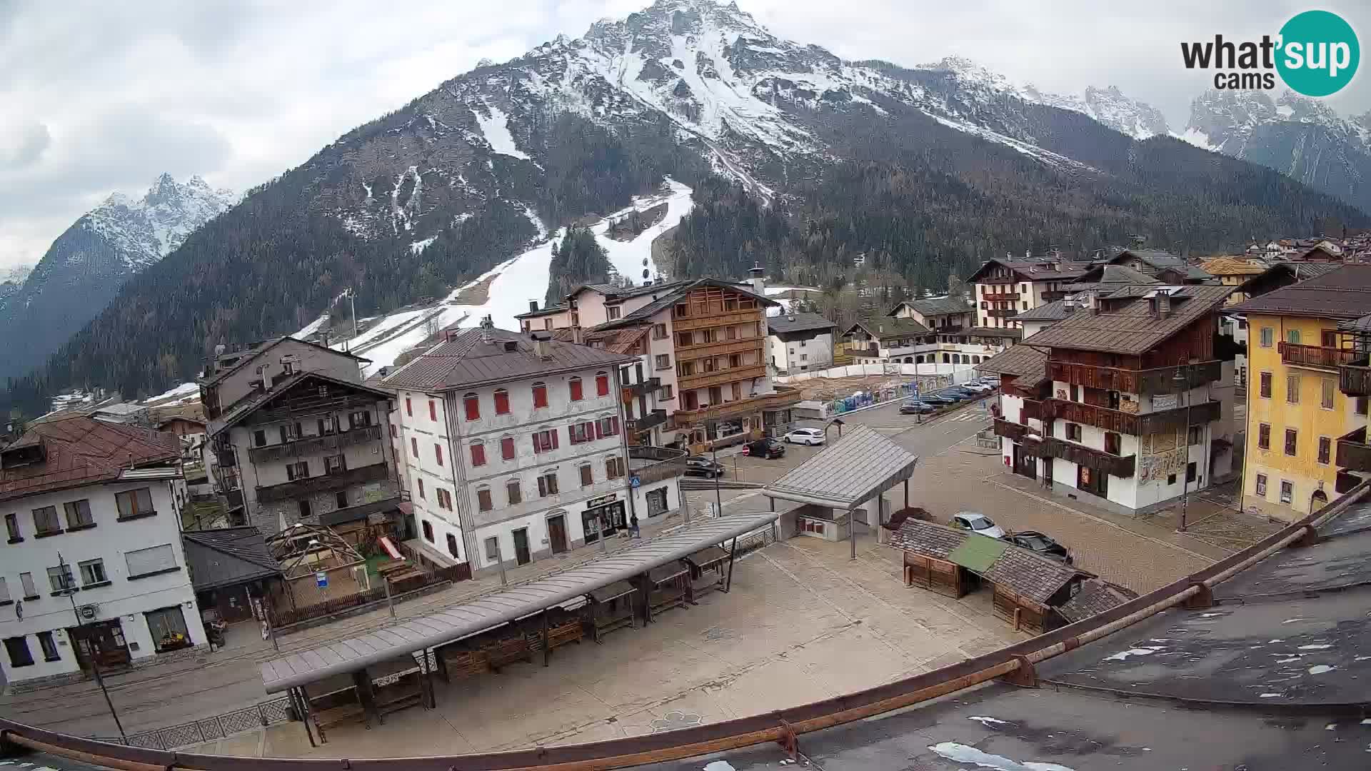 Place principale de Forni di Sopra