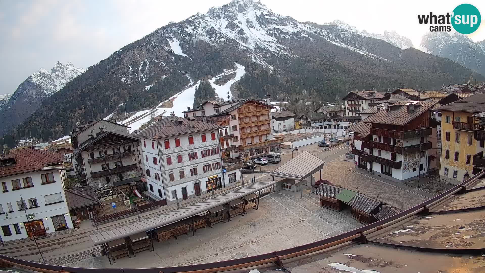 Hauptplatz von Forni di Sopra