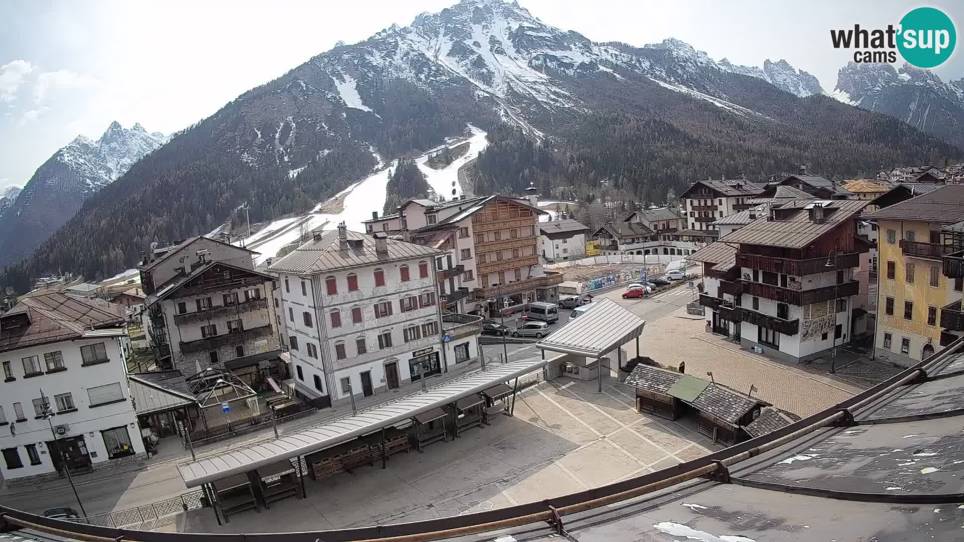Hauptplatz von Forni di Sopra