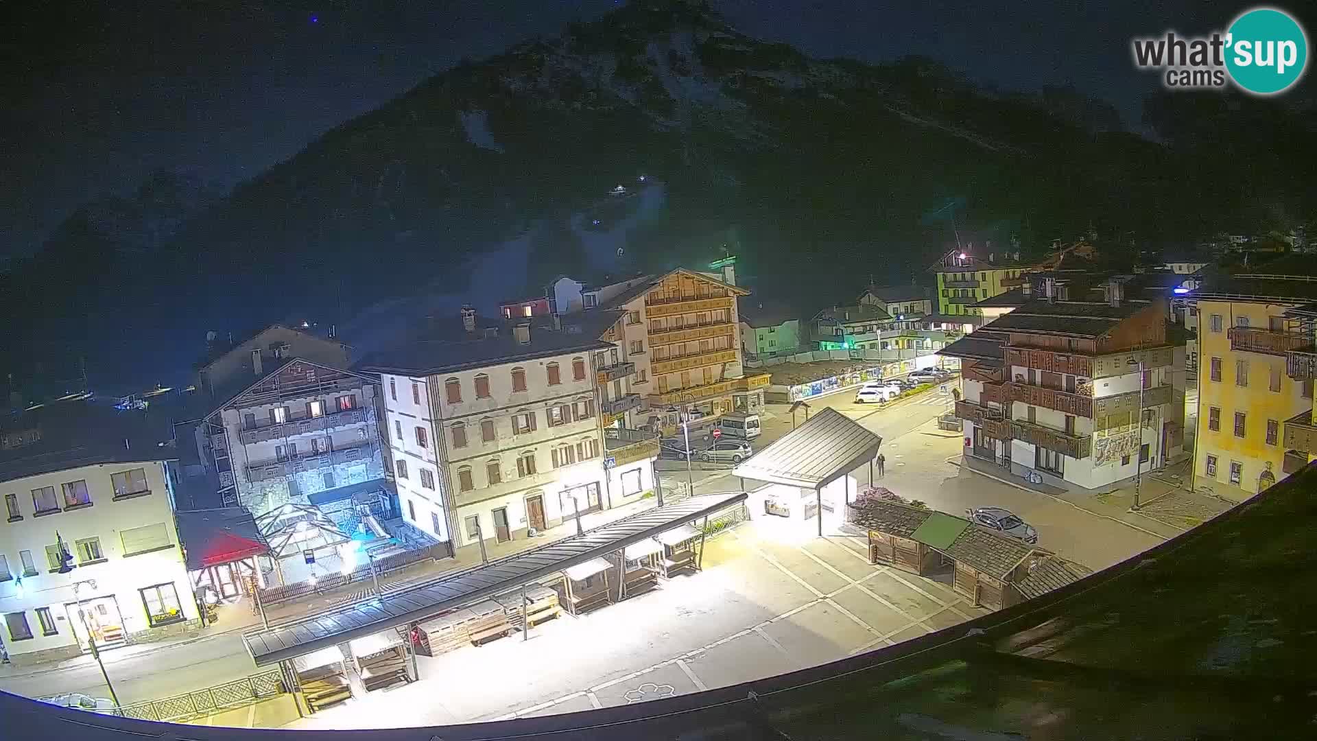 Hauptplatz von Forni di Sopra