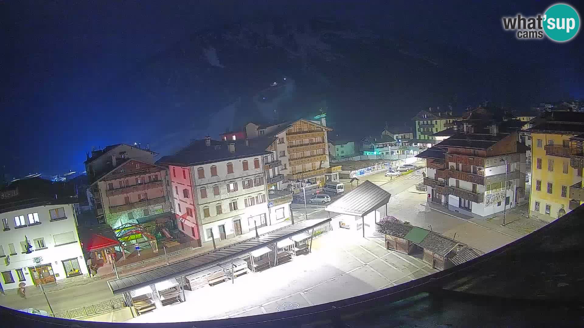 Hauptplatz von Forni di Sopra