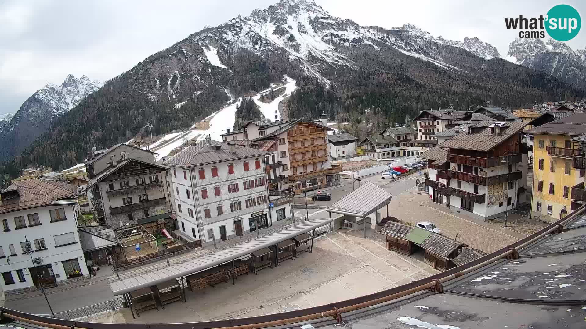 Hauptplatz von Forni di Sopra