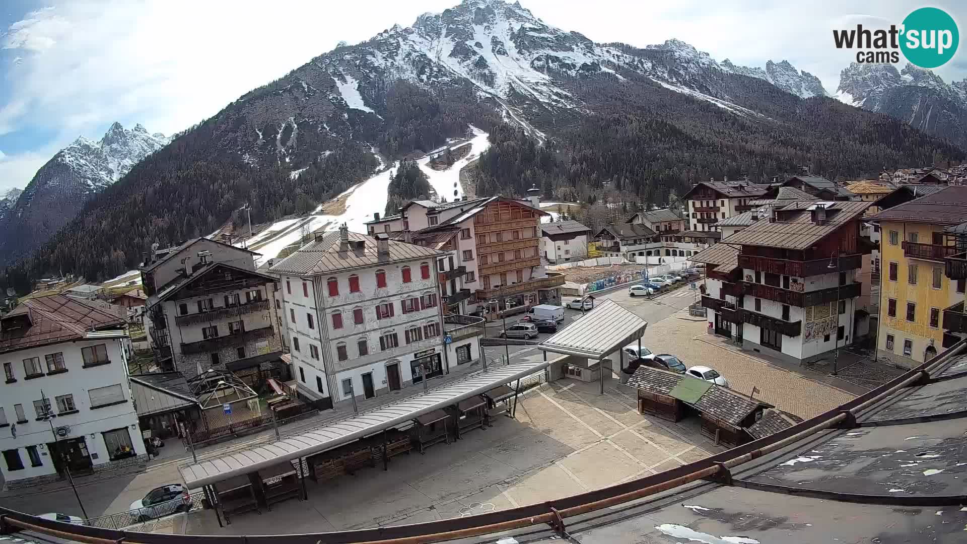 Hauptplatz von Forni di Sopra