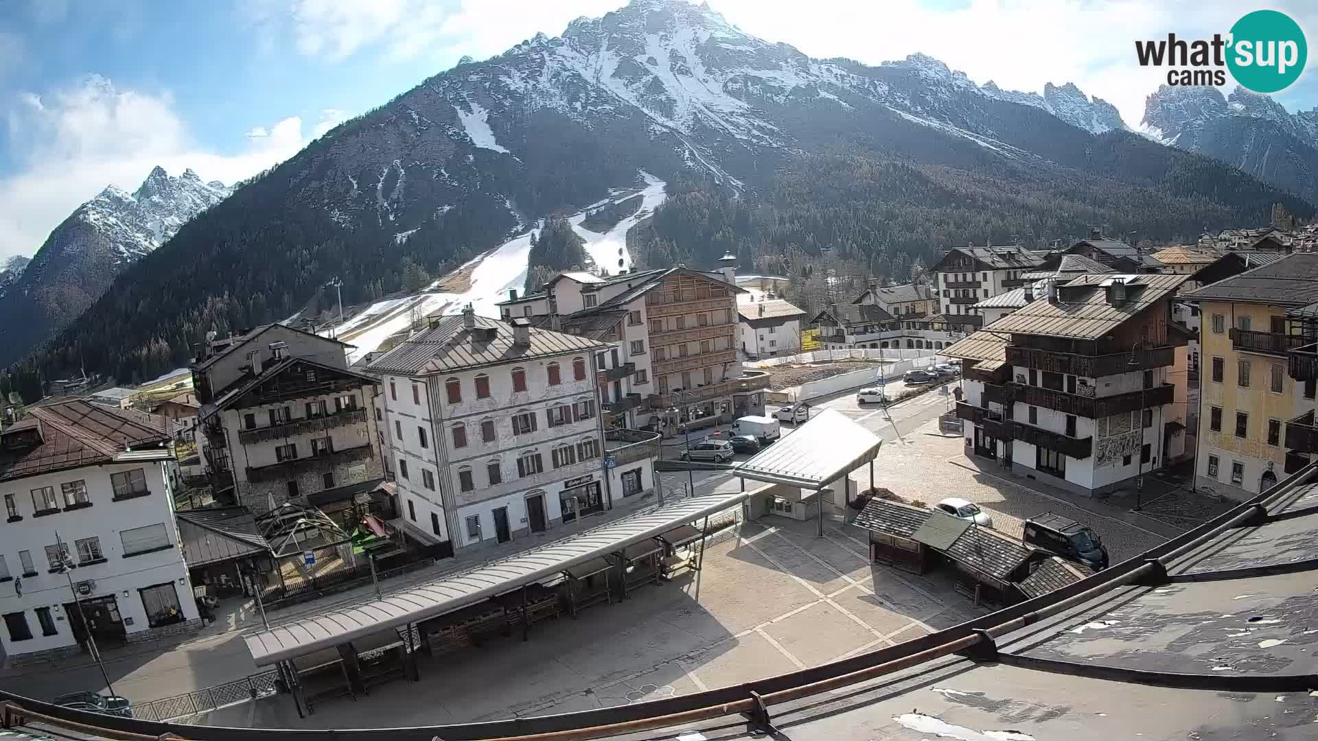 Hauptplatz von Forni di Sopra