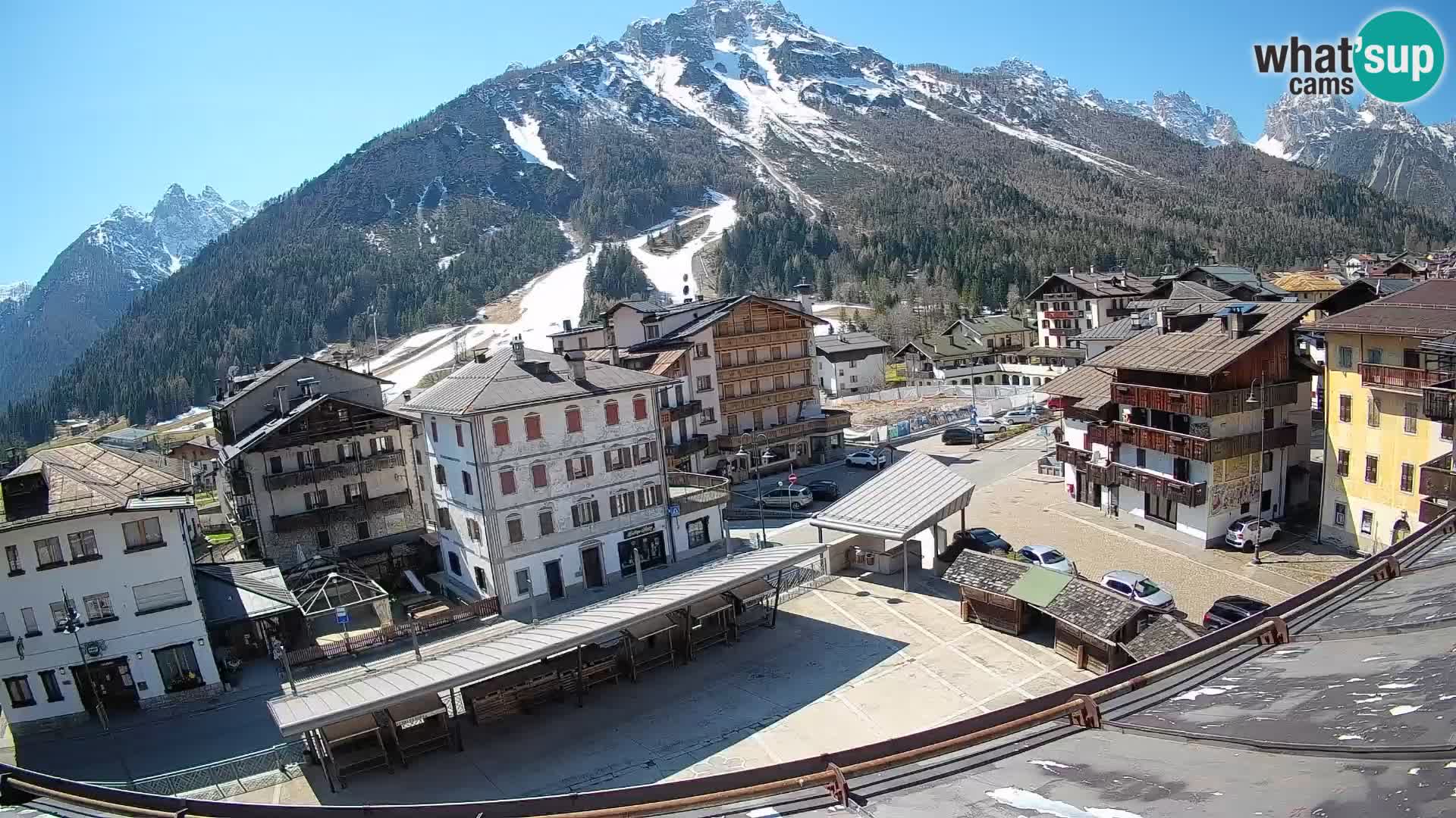Hauptplatz von Forni di Sopra