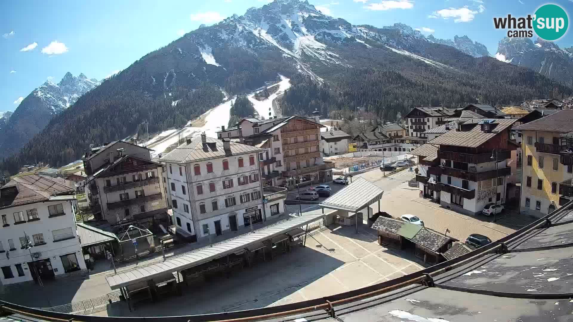 Hauptplatz von Forni di Sopra