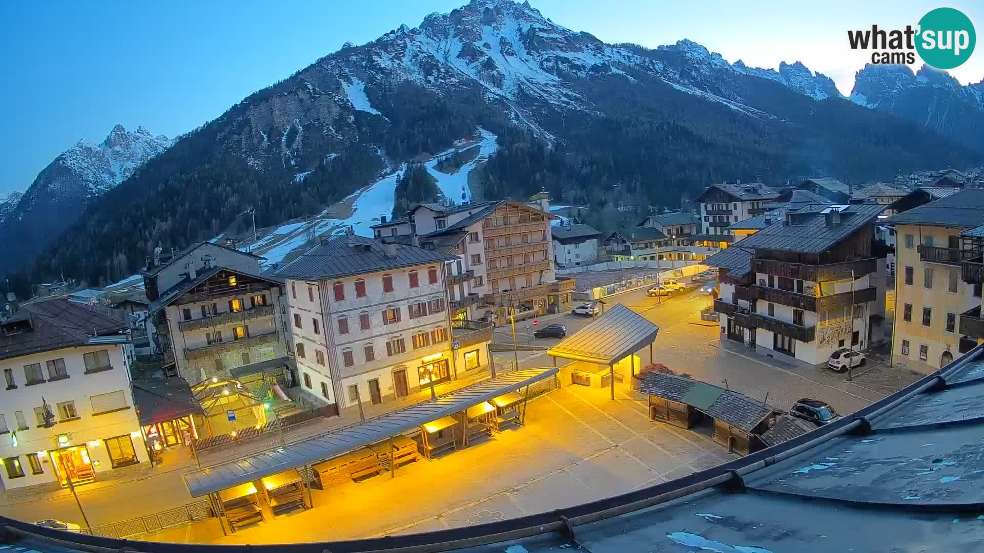 Hauptplatz von Forni di Sopra