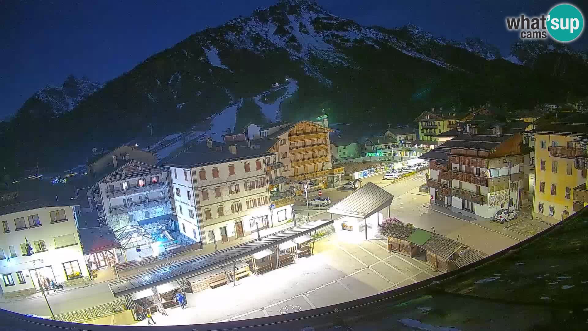 Hauptplatz von Forni di Sopra