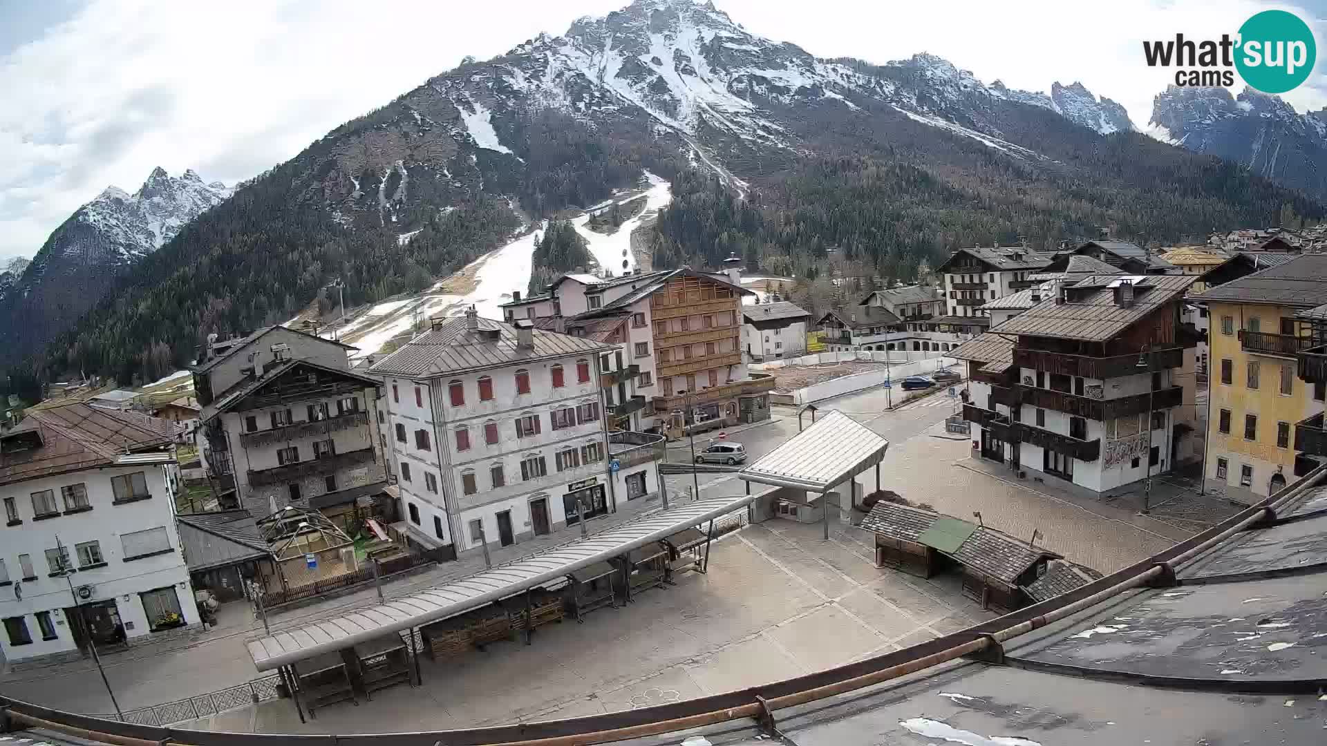 Hauptplatz von Forni di Sopra