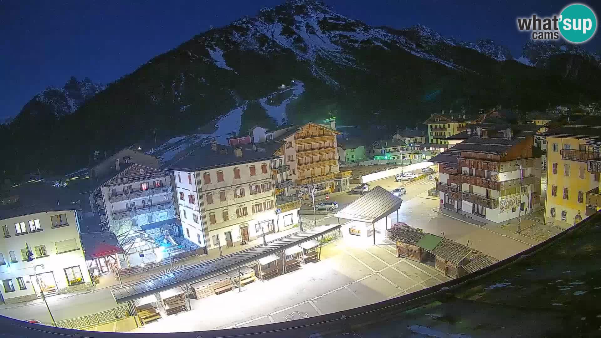 Hauptplatz von Forni di Sopra