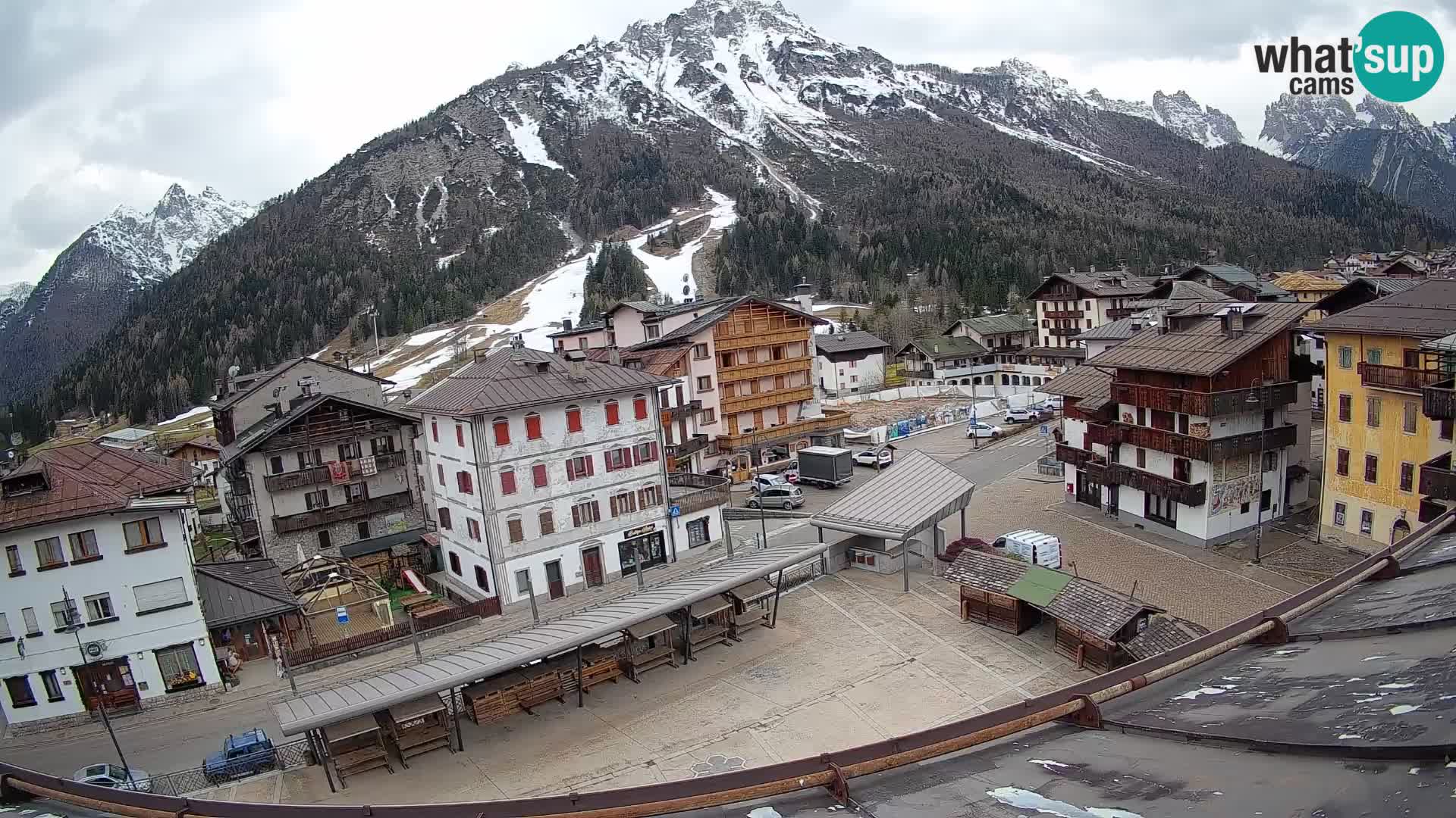 Place principale de Forni di Sopra