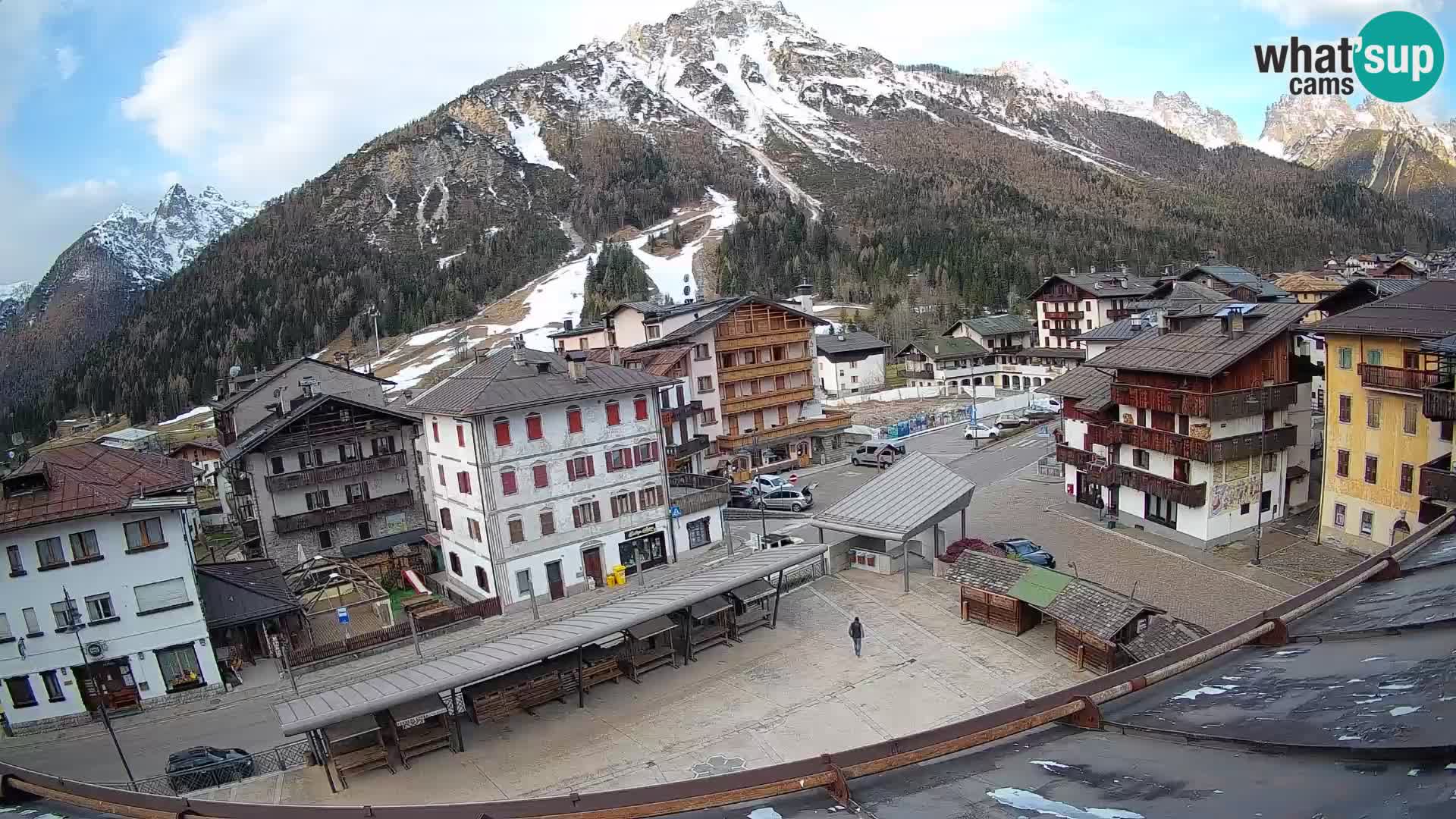 Hauptplatz von Forni di Sopra