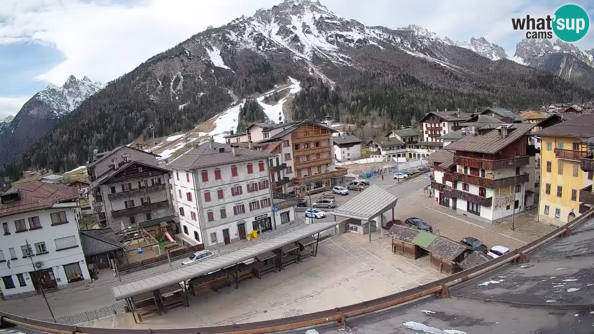Hauptplatz von Forni di Sopra