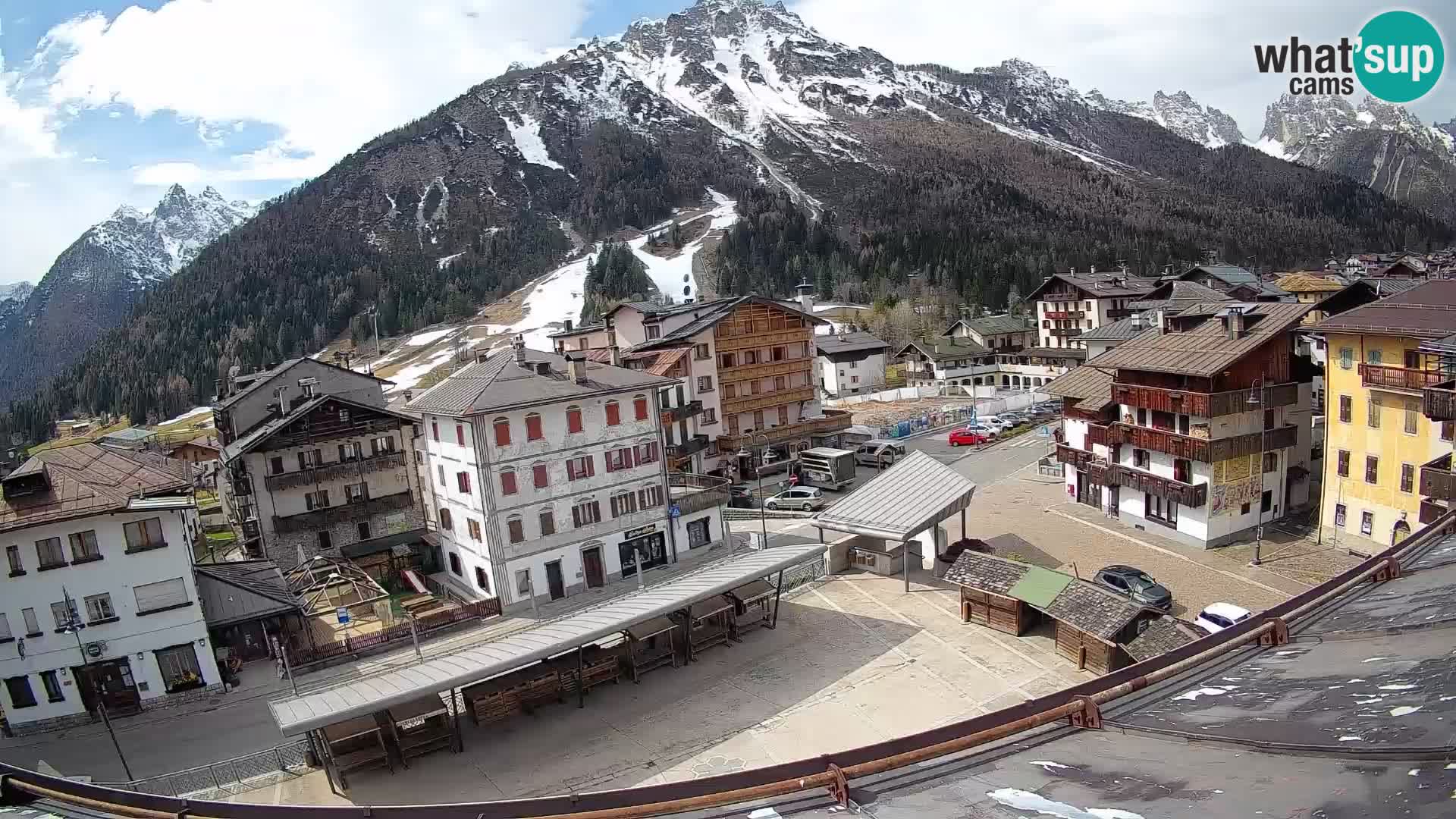 Hauptplatz von Forni di Sopra
