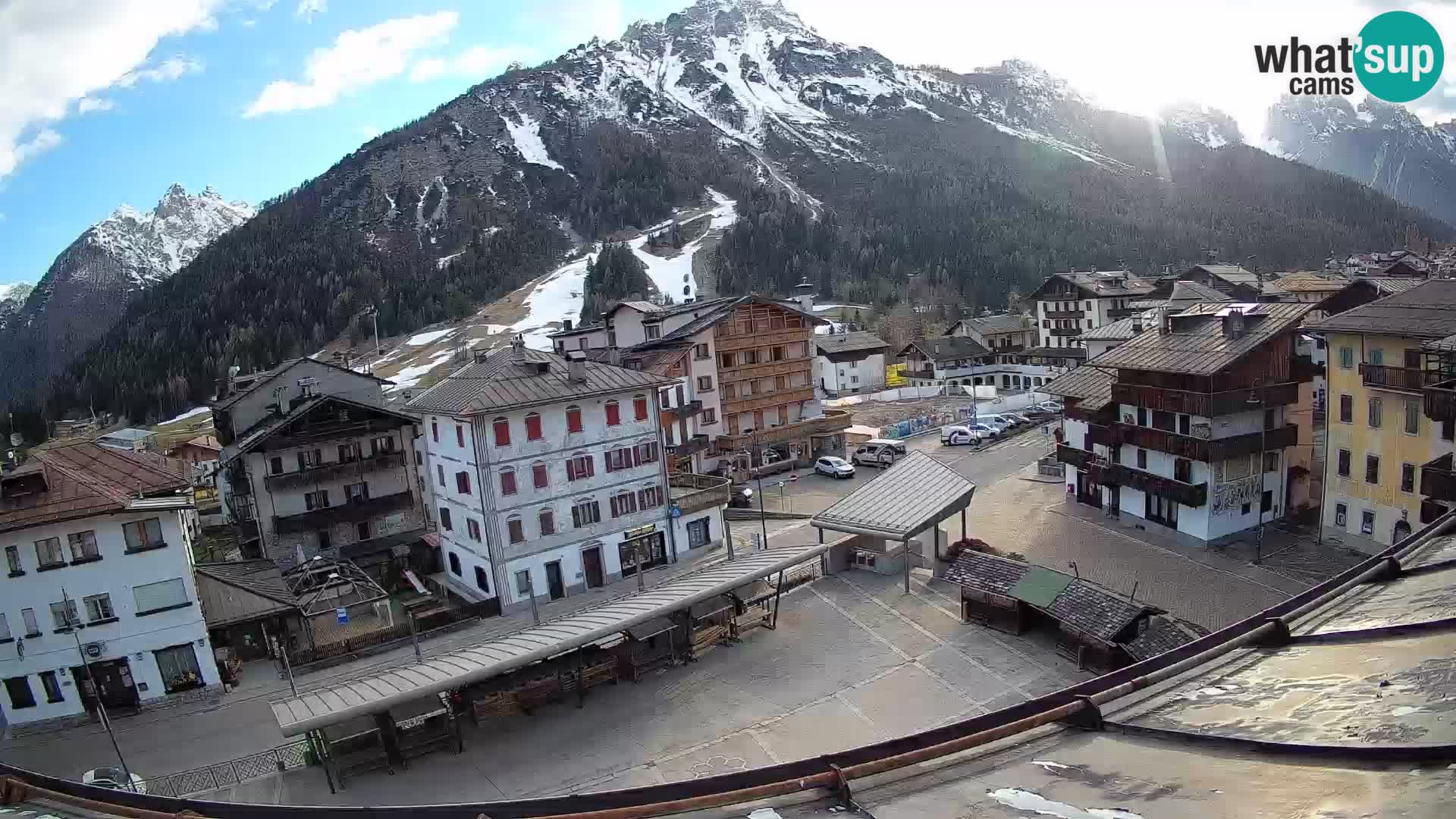 Hauptplatz von Forni di Sopra