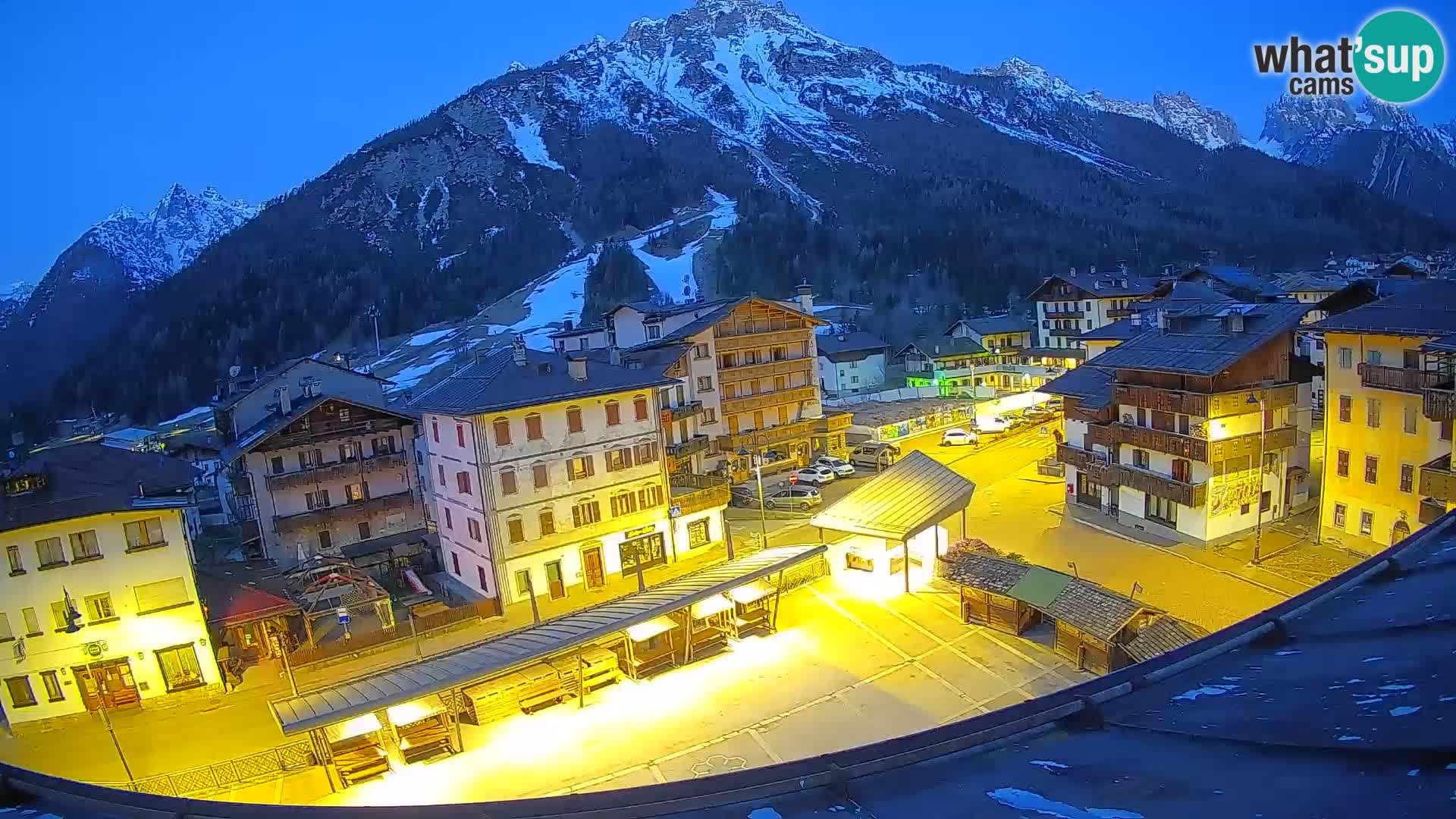 Hauptplatz von Forni di Sopra