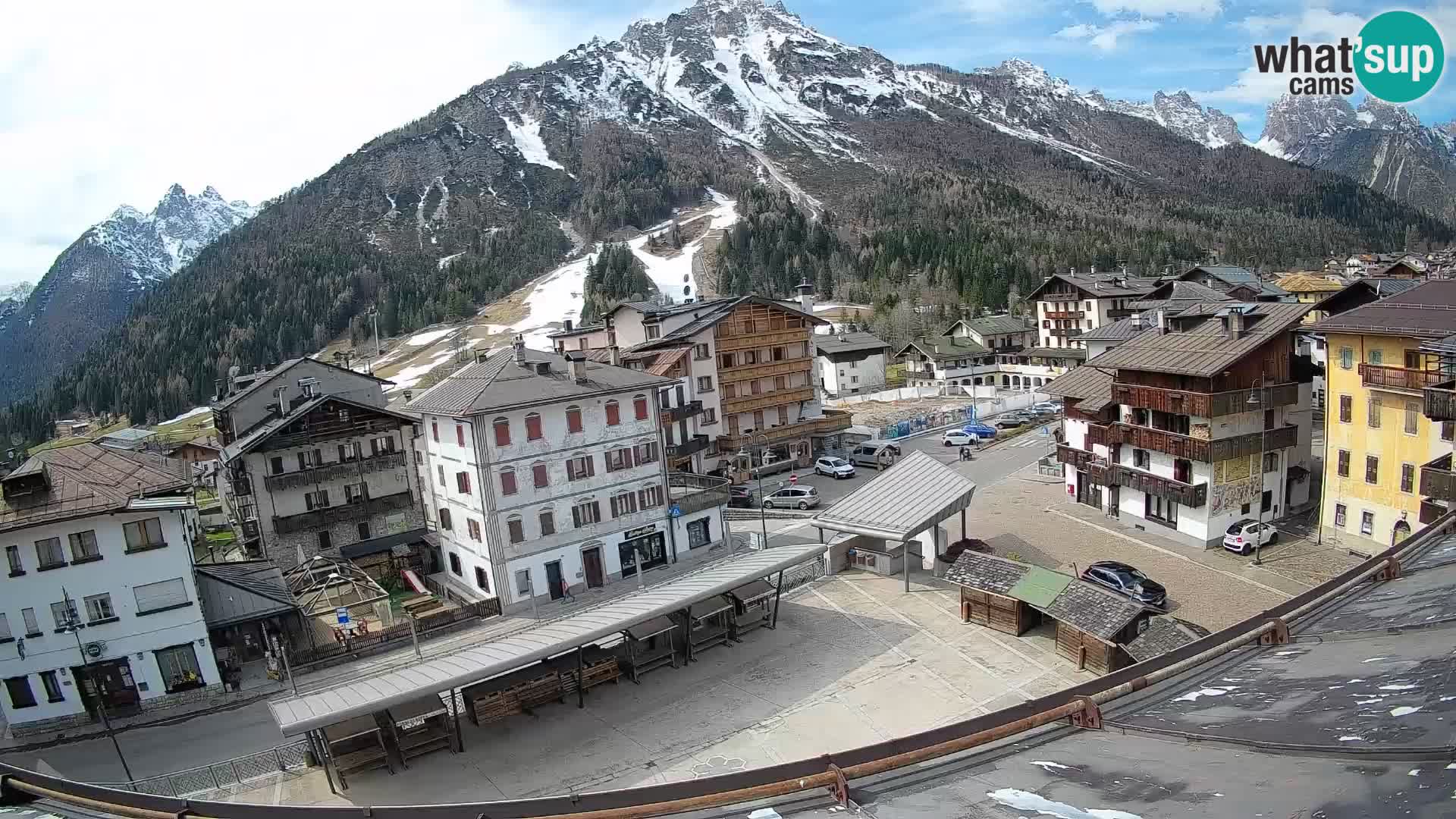 Hauptplatz von Forni di Sopra
