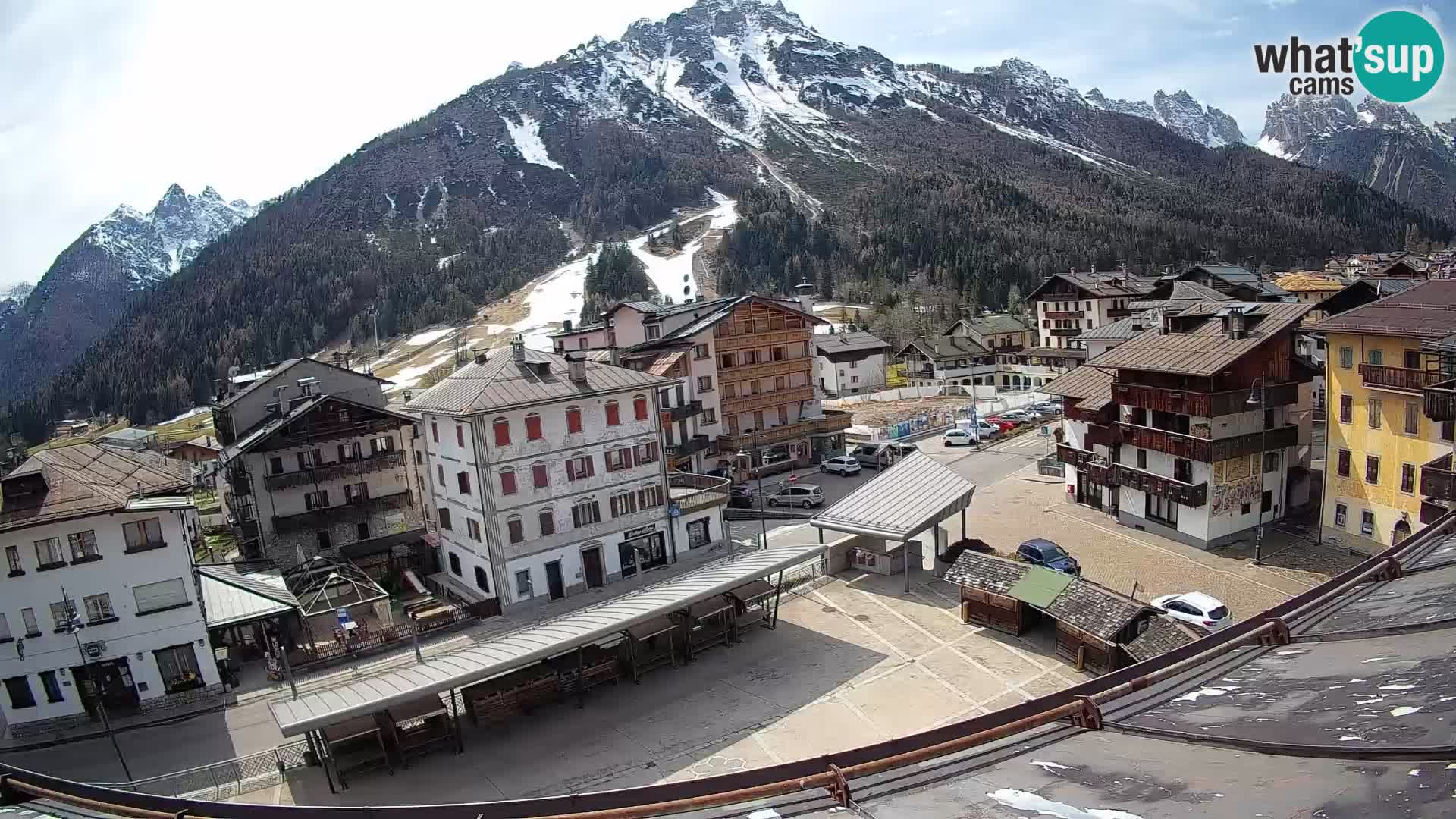 Hauptplatz von Forni di Sopra