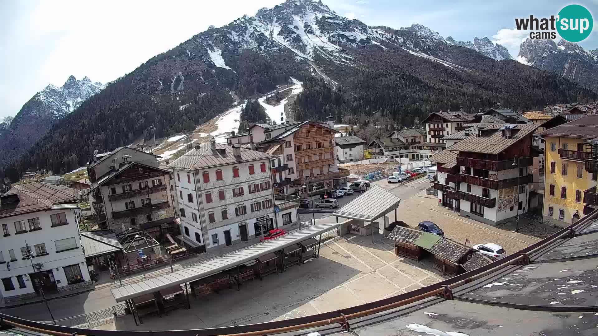 Hauptplatz von Forni di Sopra