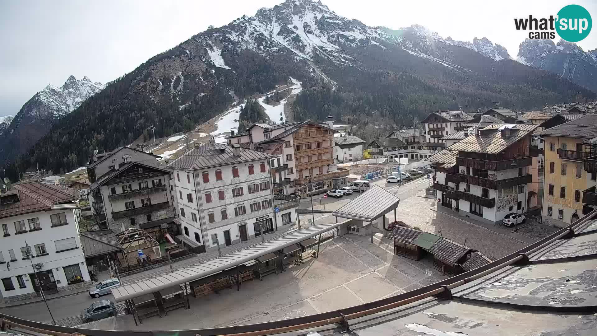 Hauptplatz von Forni di Sopra