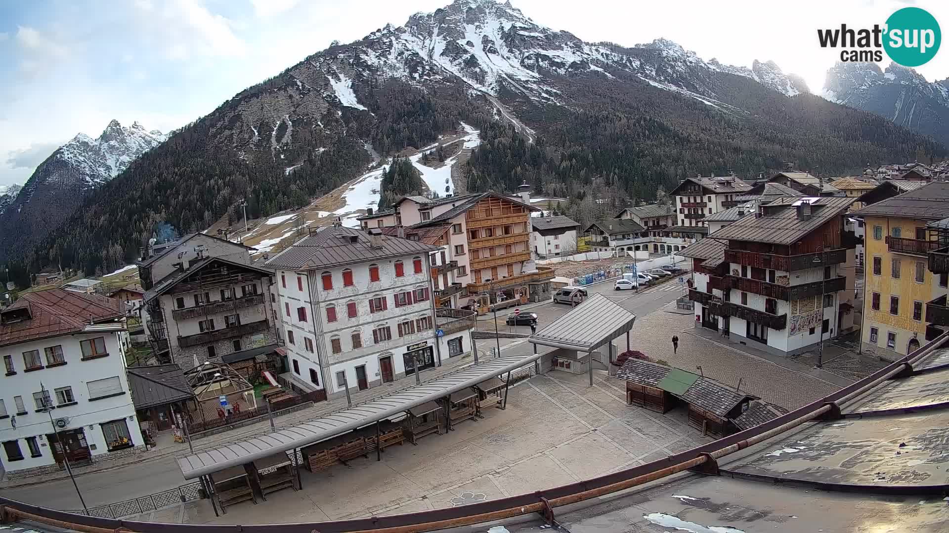 Hauptplatz von Forni di Sopra