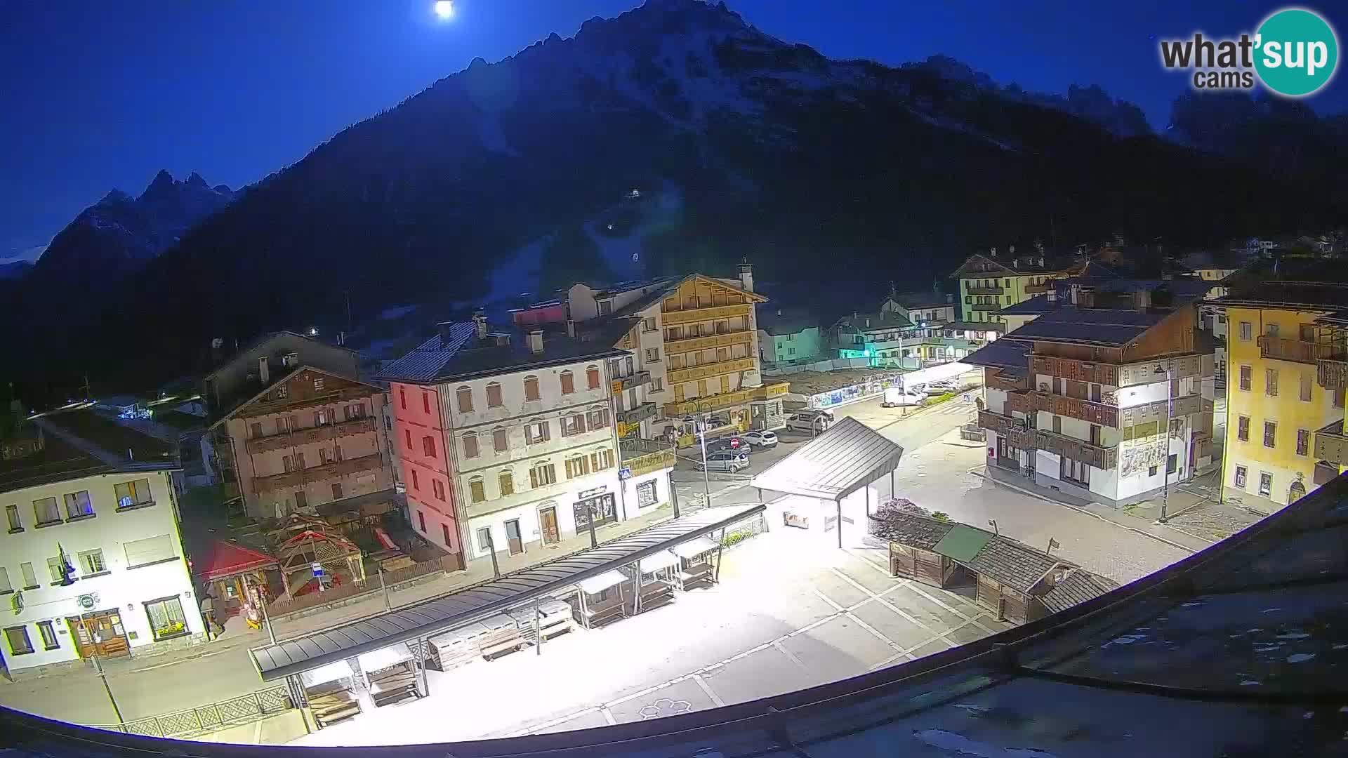 Hauptplatz von Forni di Sopra
