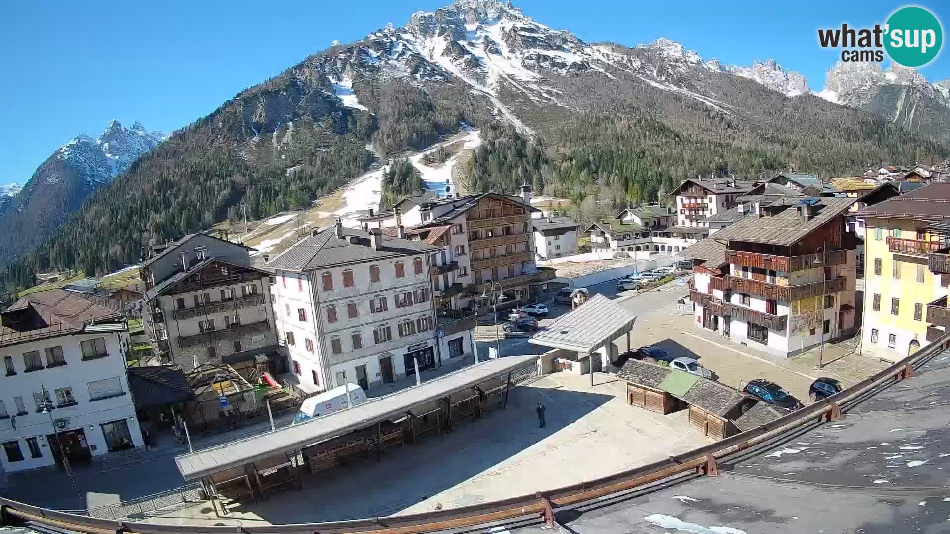 Forni di Sopra main square