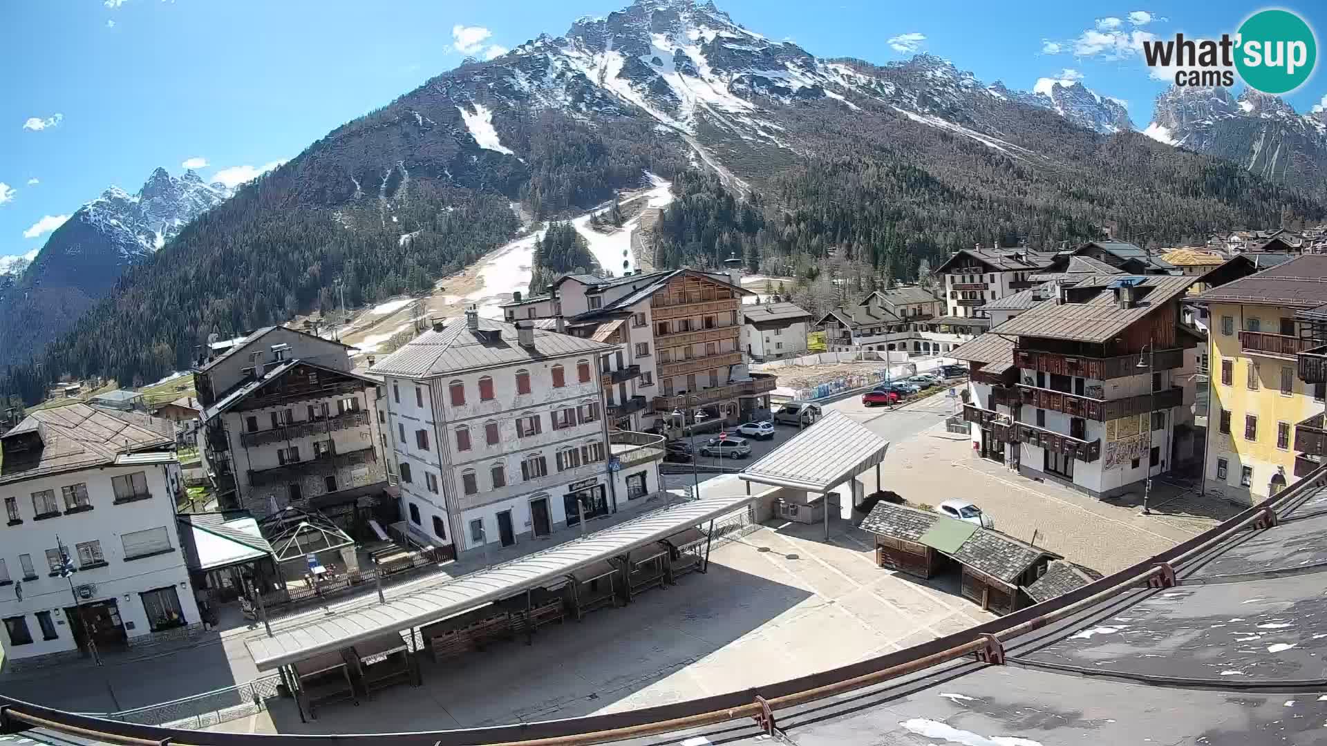 Hauptplatz von Forni di Sopra