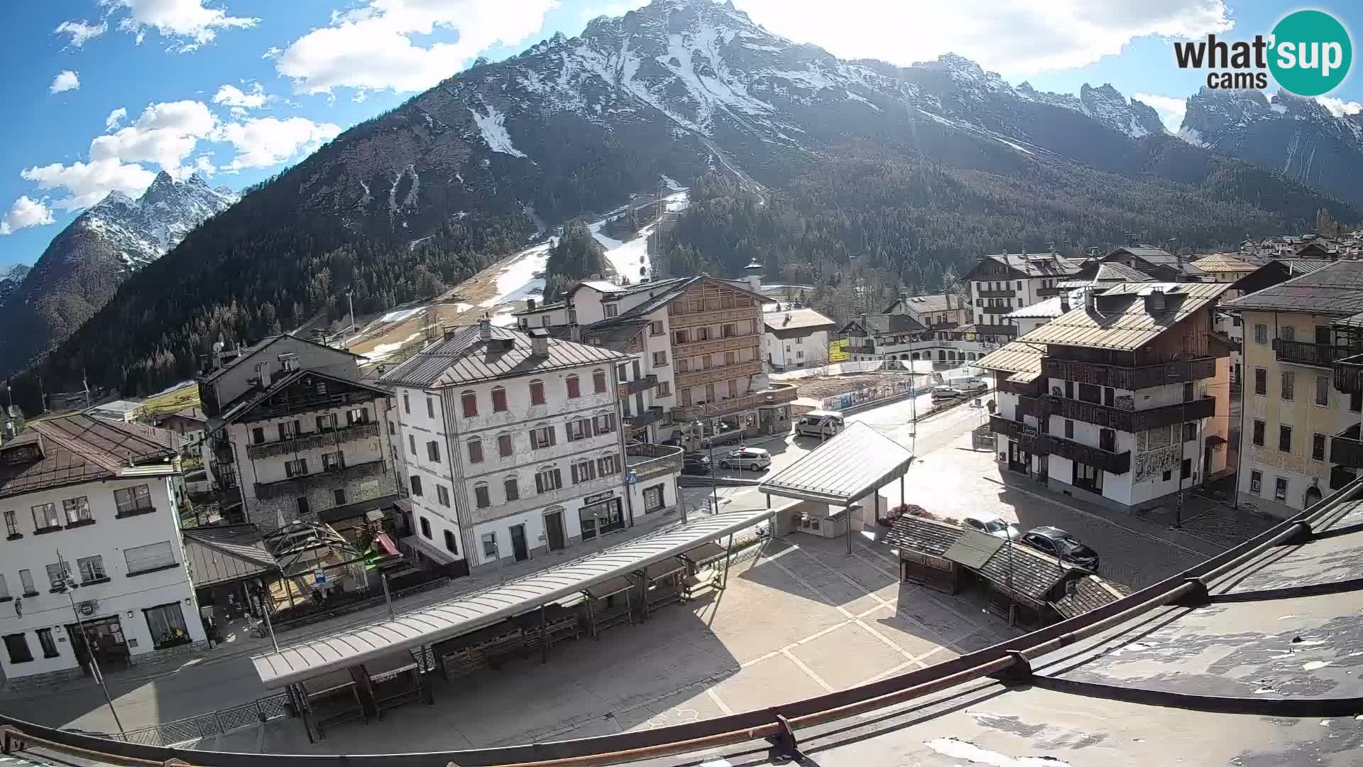 Hauptplatz von Forni di Sopra