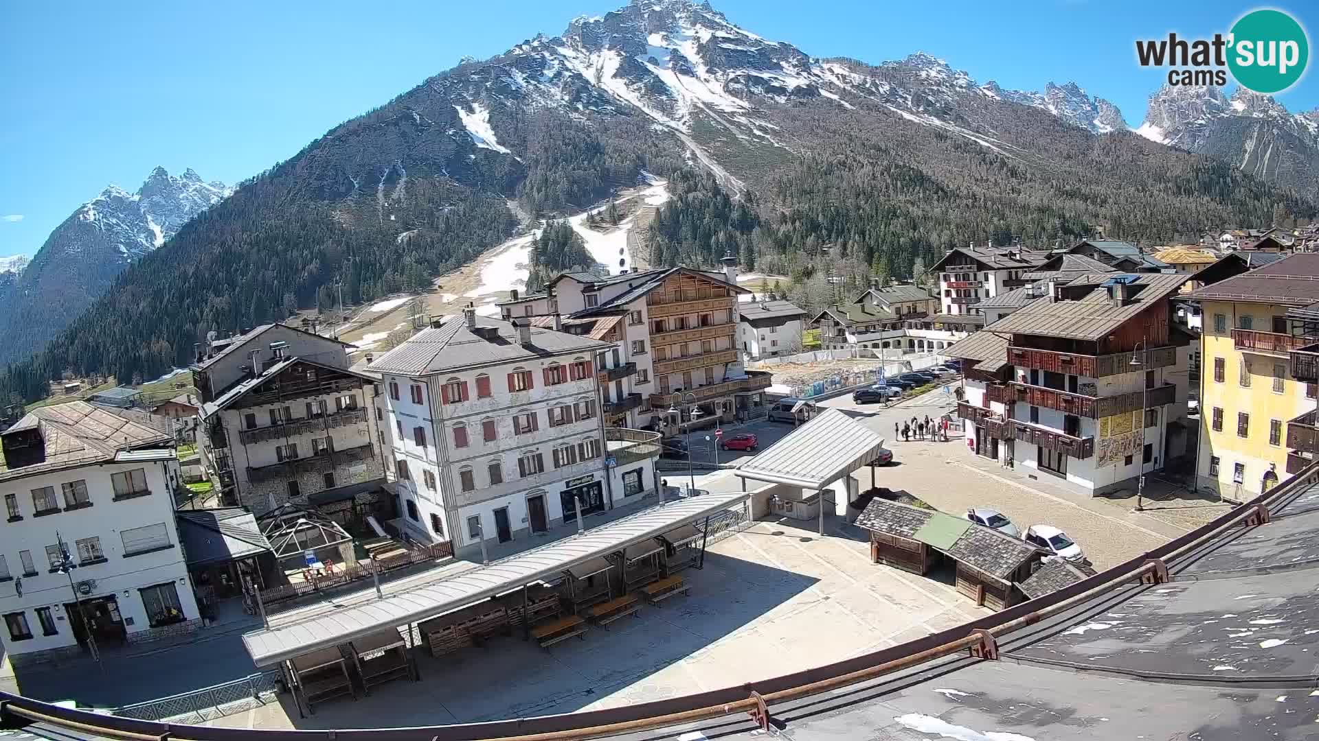 Hauptplatz von Forni di Sopra