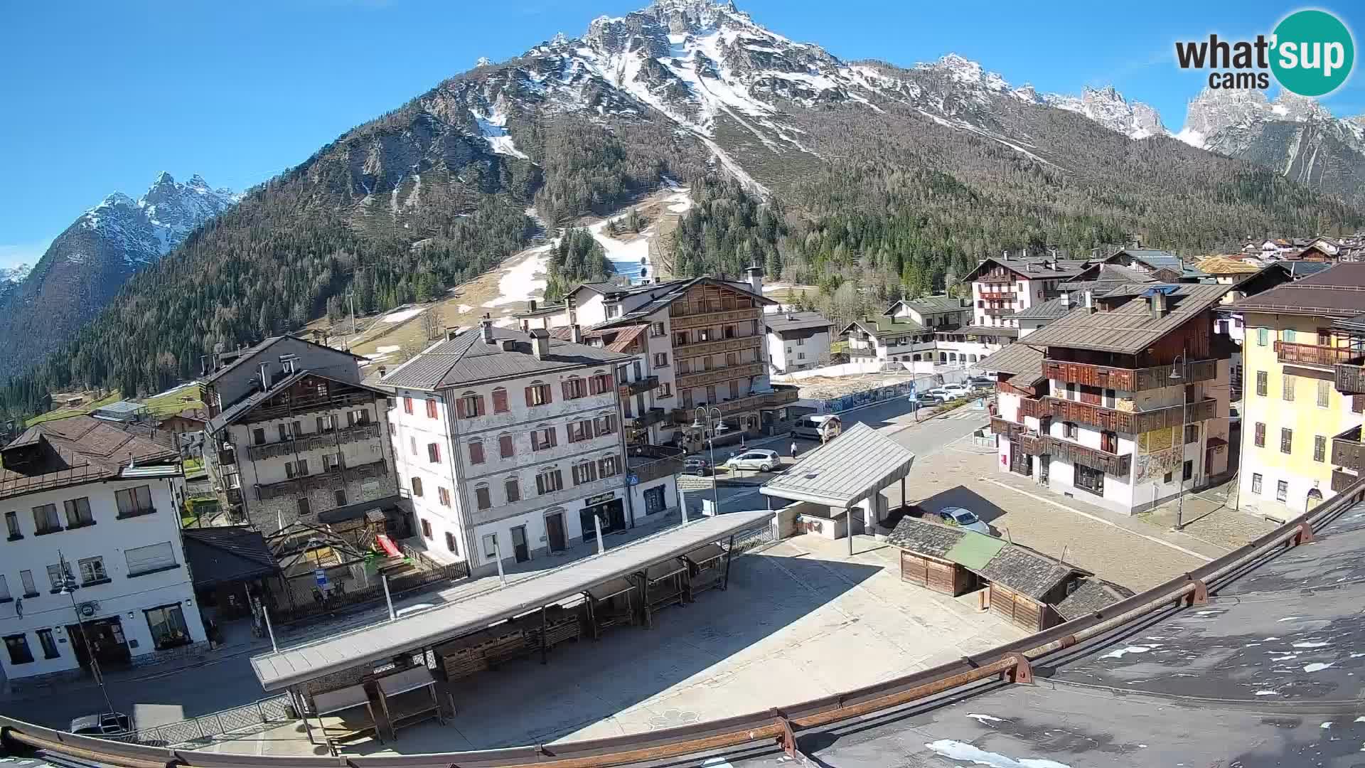 Place principale de Forni di Sopra