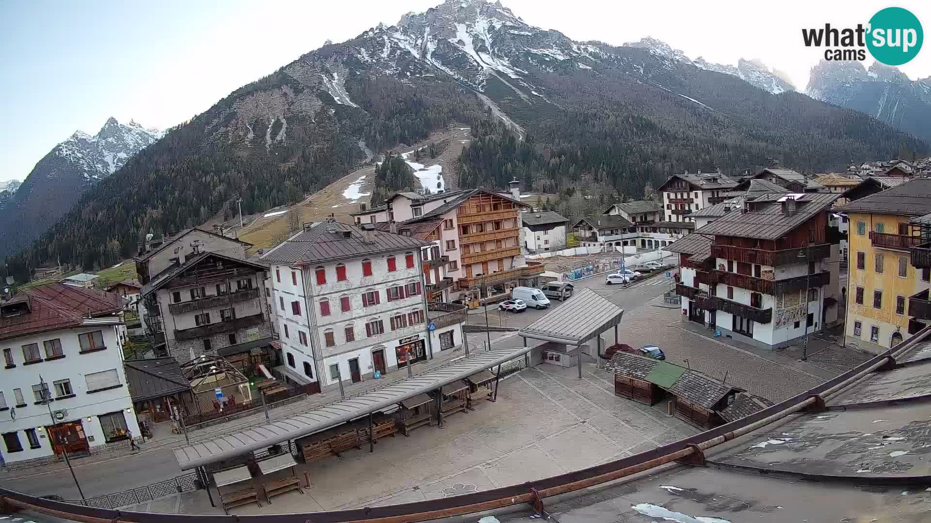 Hauptplatz von Forni di Sopra