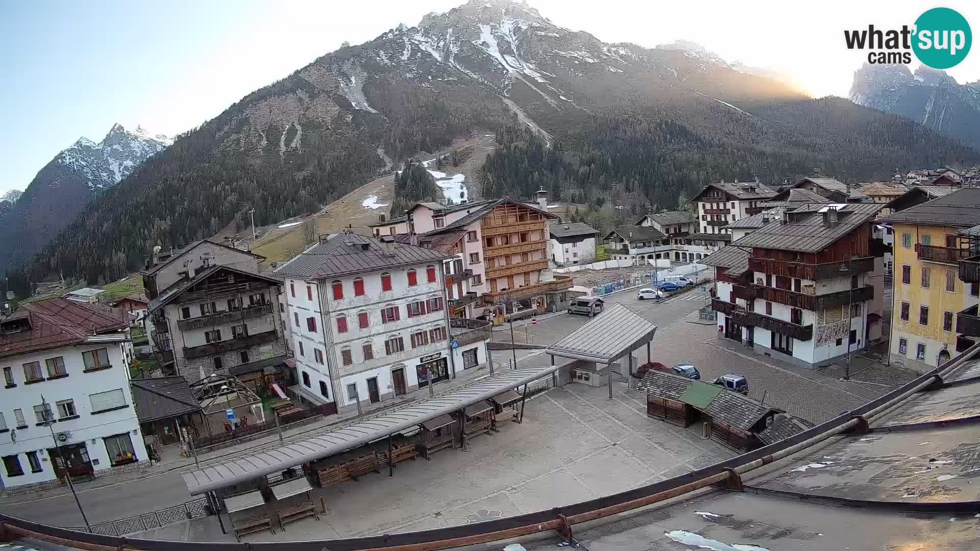 Hauptplatz von Forni di Sopra