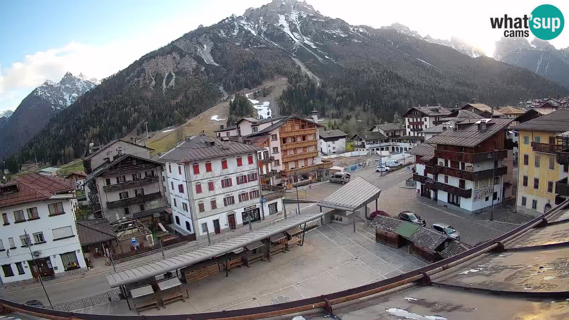 Hauptplatz von Forni di Sopra