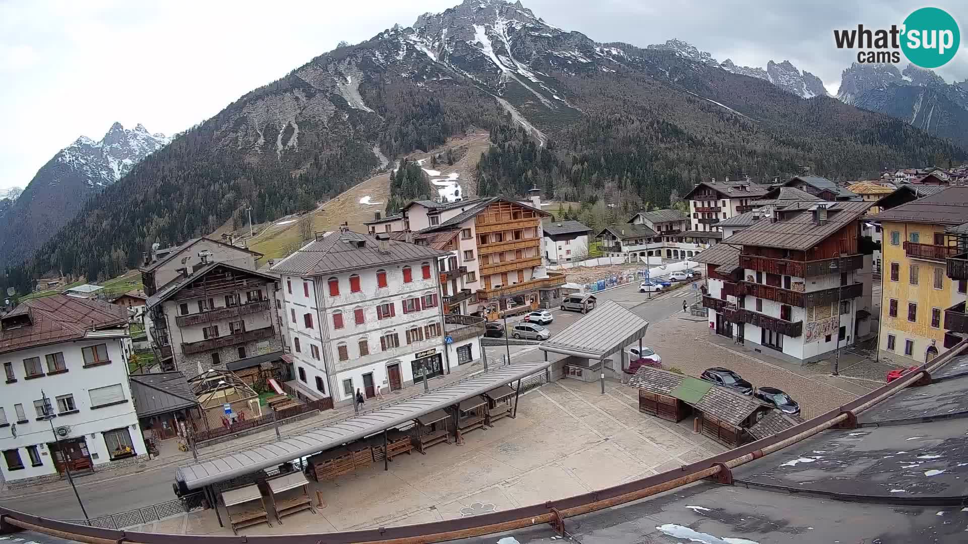 Hauptplatz von Forni di Sopra